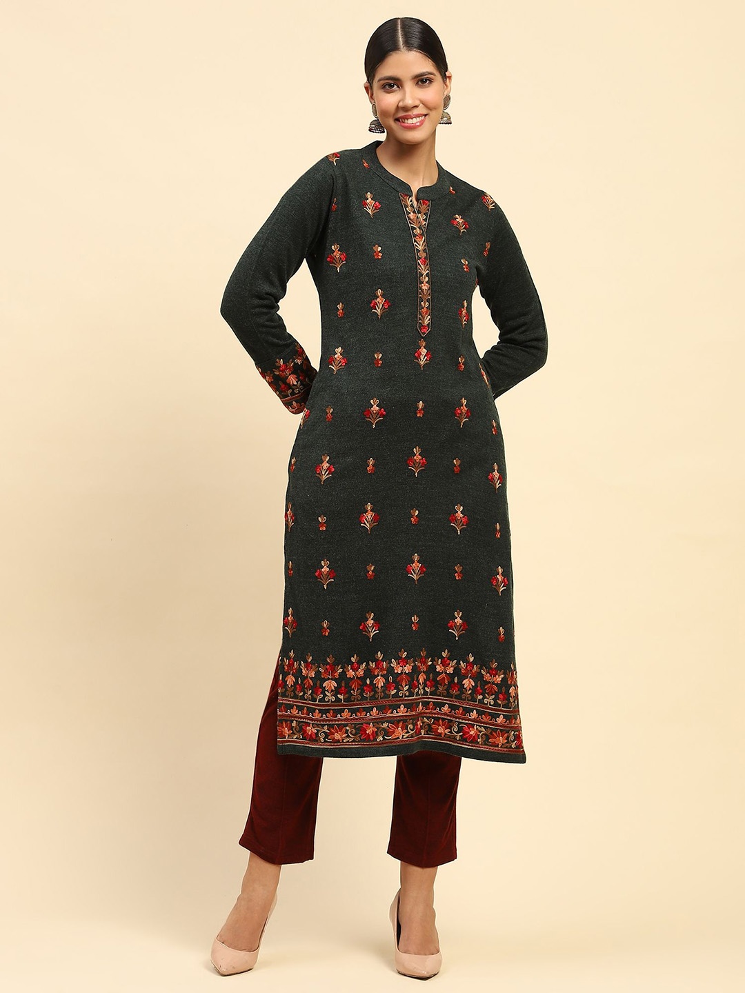 

Me&I Ethnic Motifs Embroidered Thread Work Woollen Straight Kurta, Green