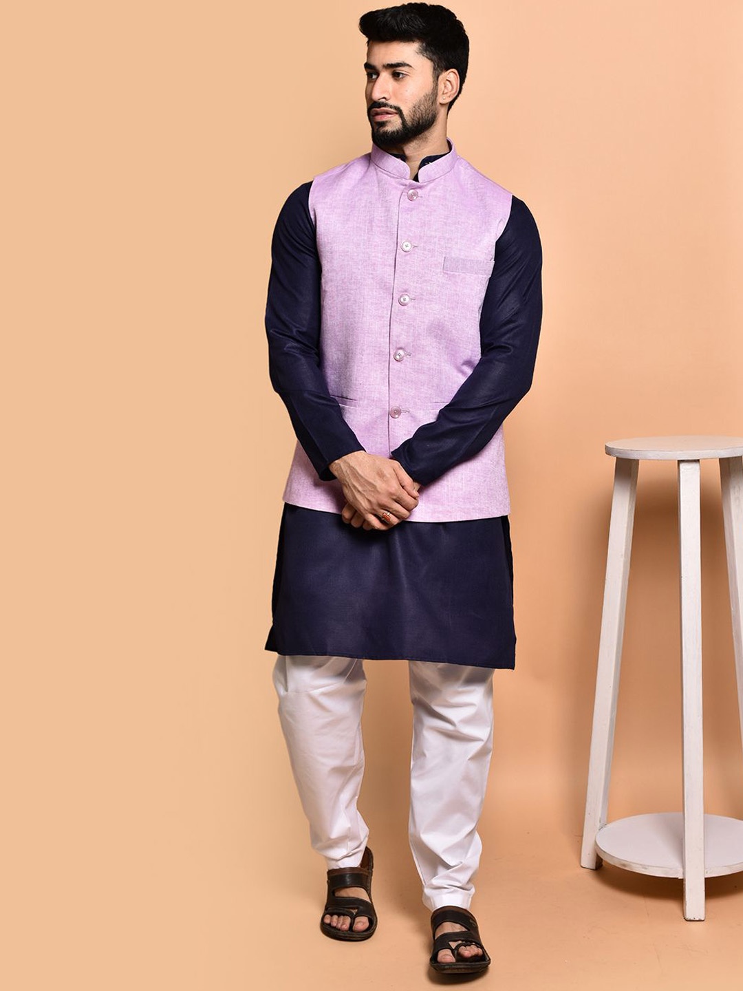 

PRINTINDIA Mandarin Collar Pure Cotton Straight Kurta With Trousers & Nehru jacket, Navy blue