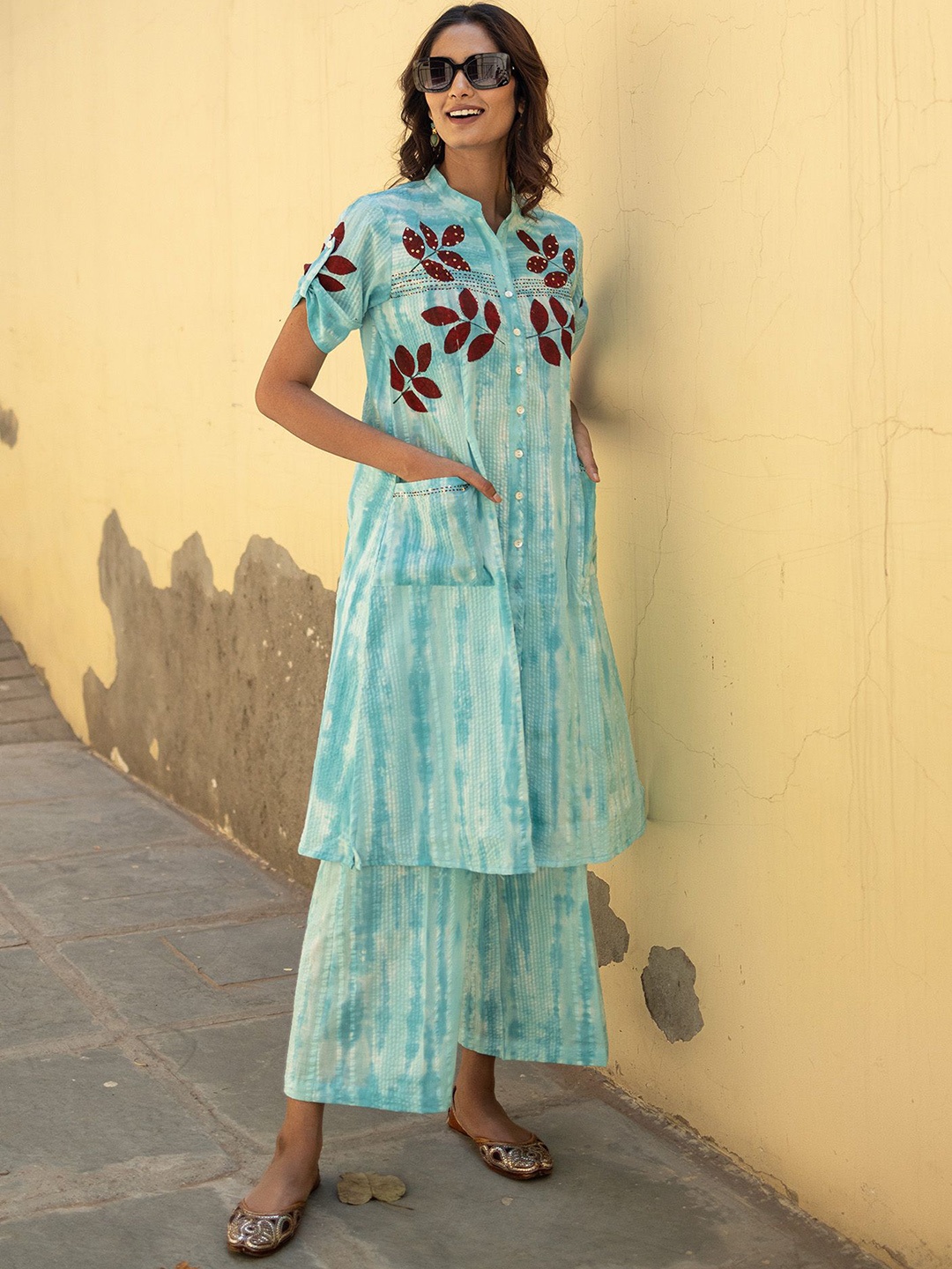 

Maitri Jaipur Dyed Thread Work Panelled Pure Cotton A-Line Kurta with Trousers, Sea green