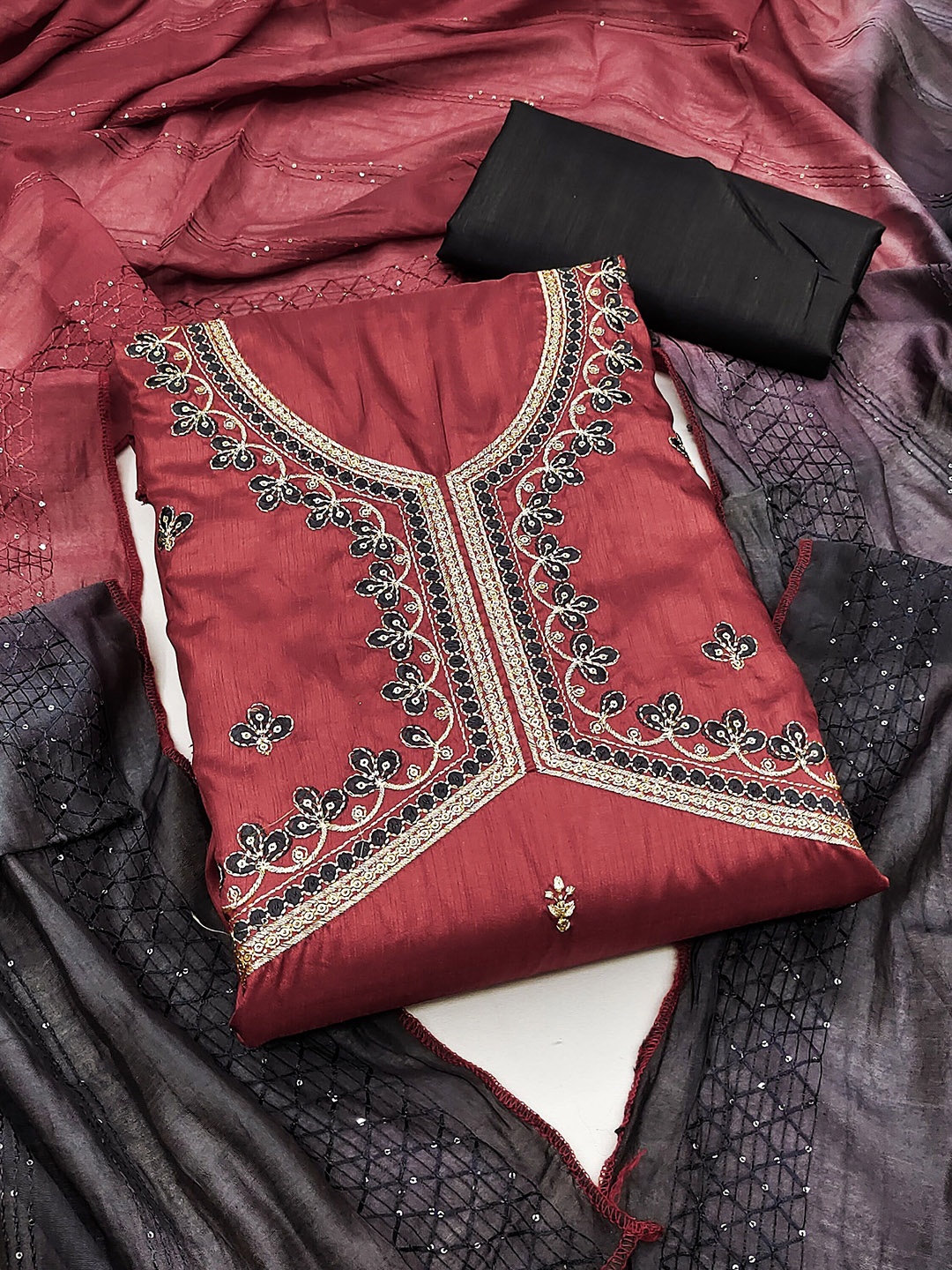 

Maroosh Floral Embroidered Sequinned Unstitched Dress Material, Red