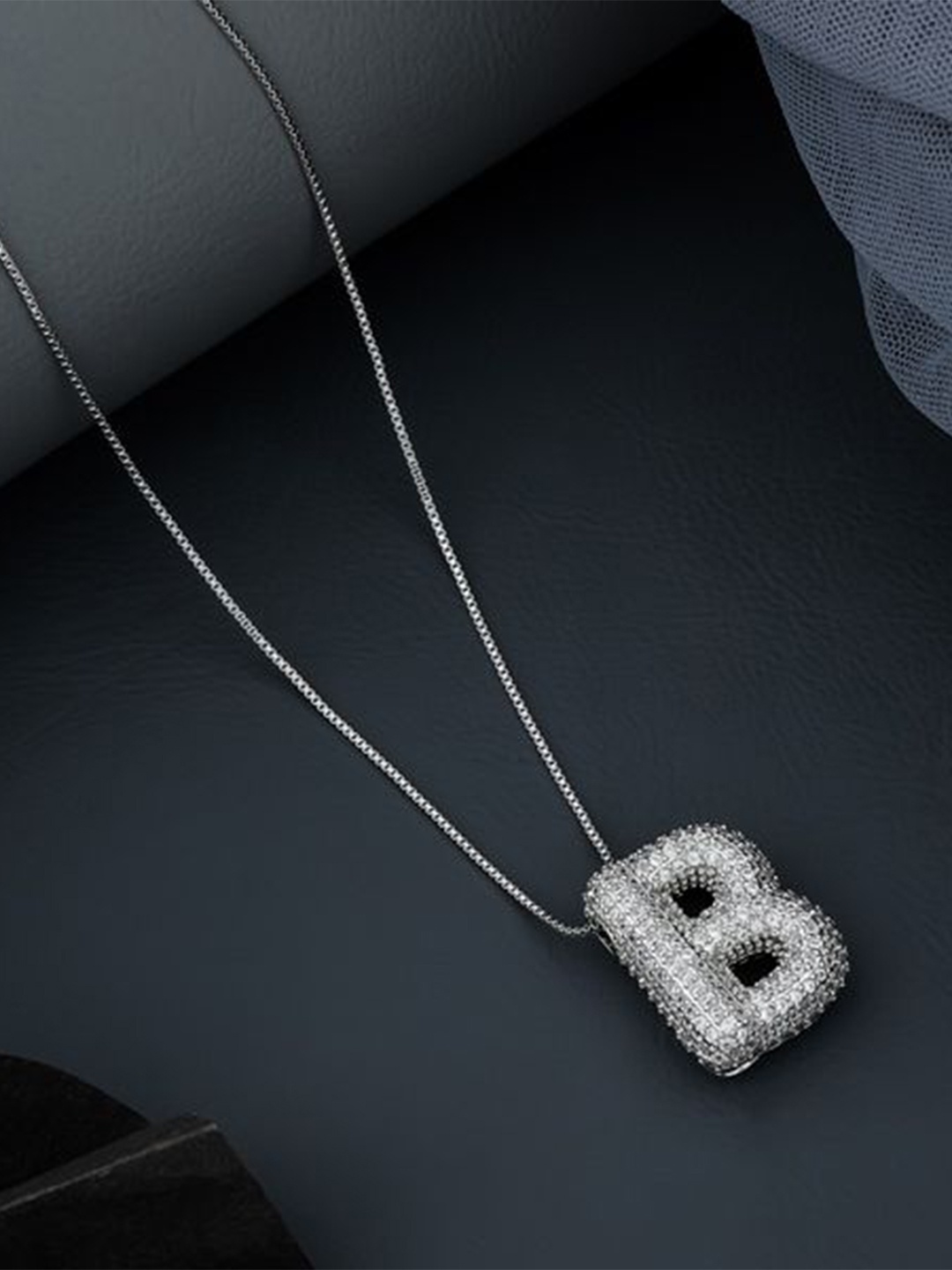 

SKY SHOPPERS Unisex Silver-Plated Cubic Zirconia Studded Chain