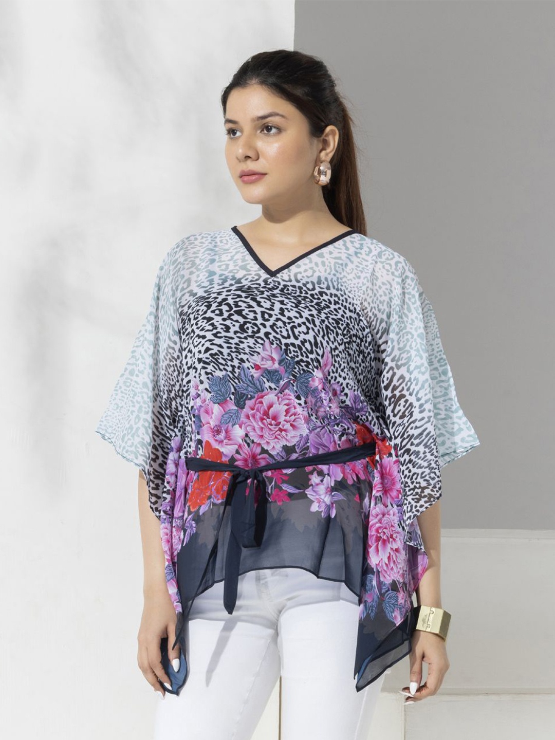

Aumbe Floral Print Kimono Sleeve Velvet Kaftan Top, Blue