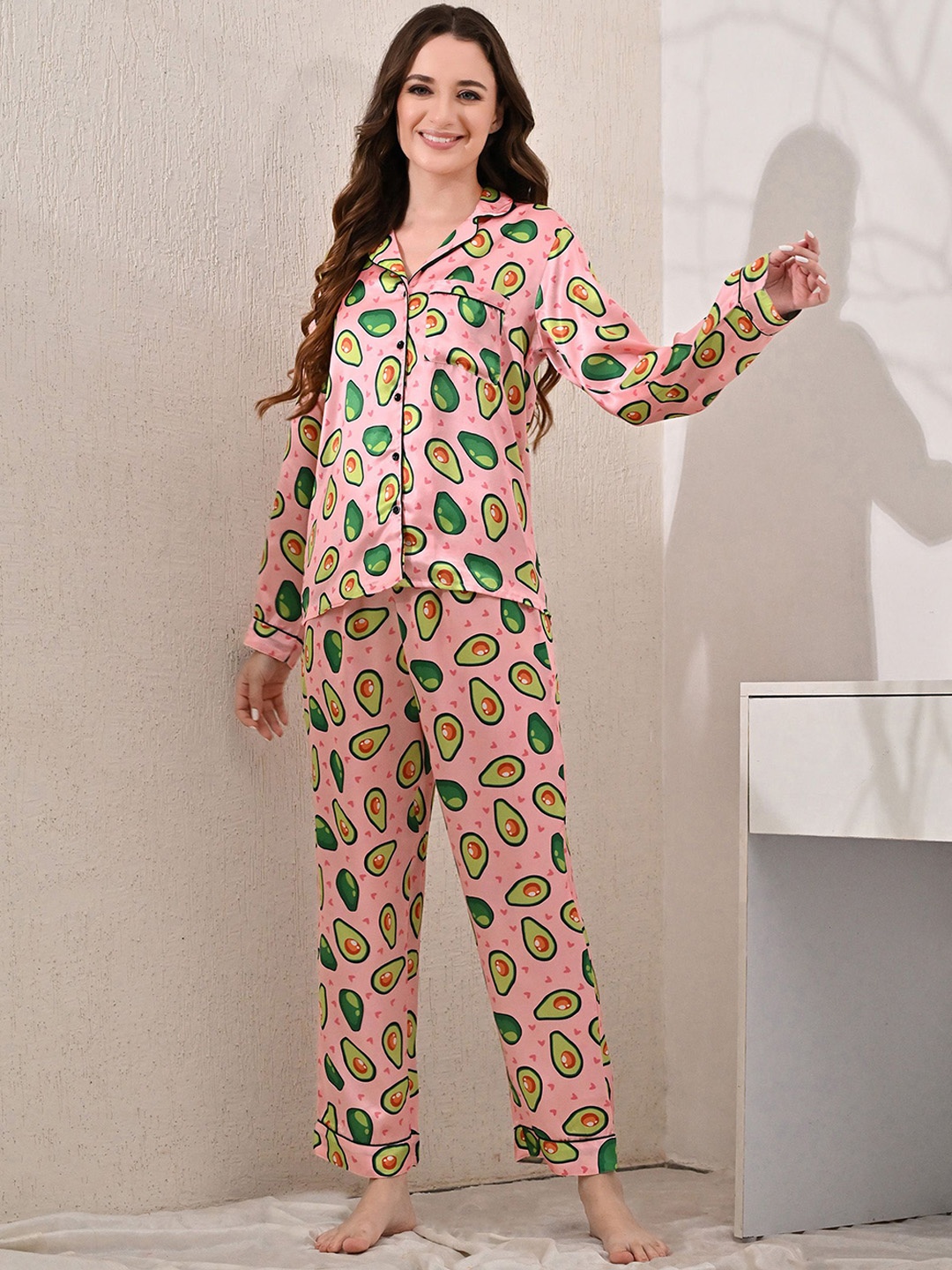 

aaivan Women Graphic Printed Night suit, Peach