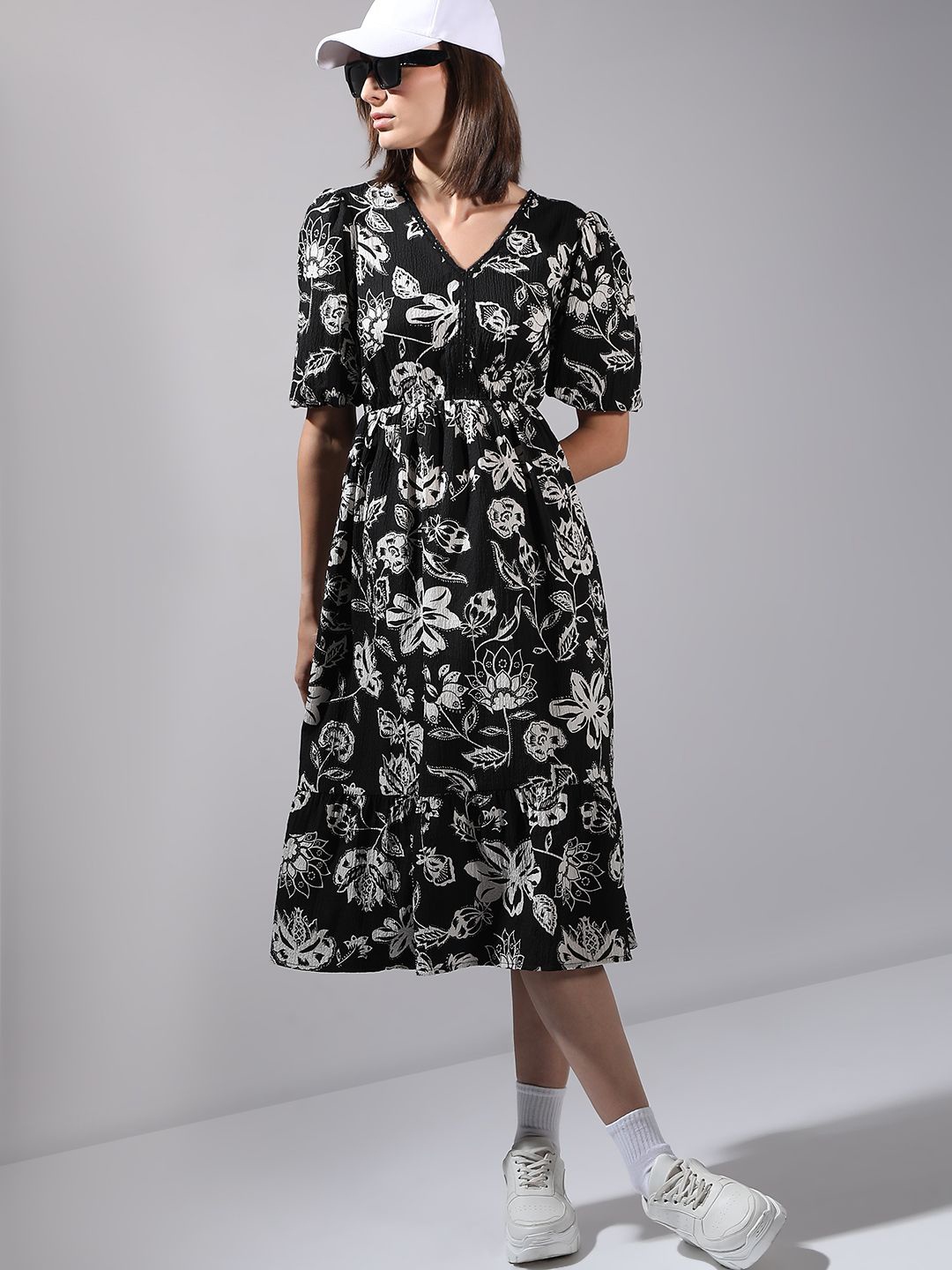 

Vero Moda Cotton Floral Printed Puff Sleeve Fit & Flare Midi Dress, Black