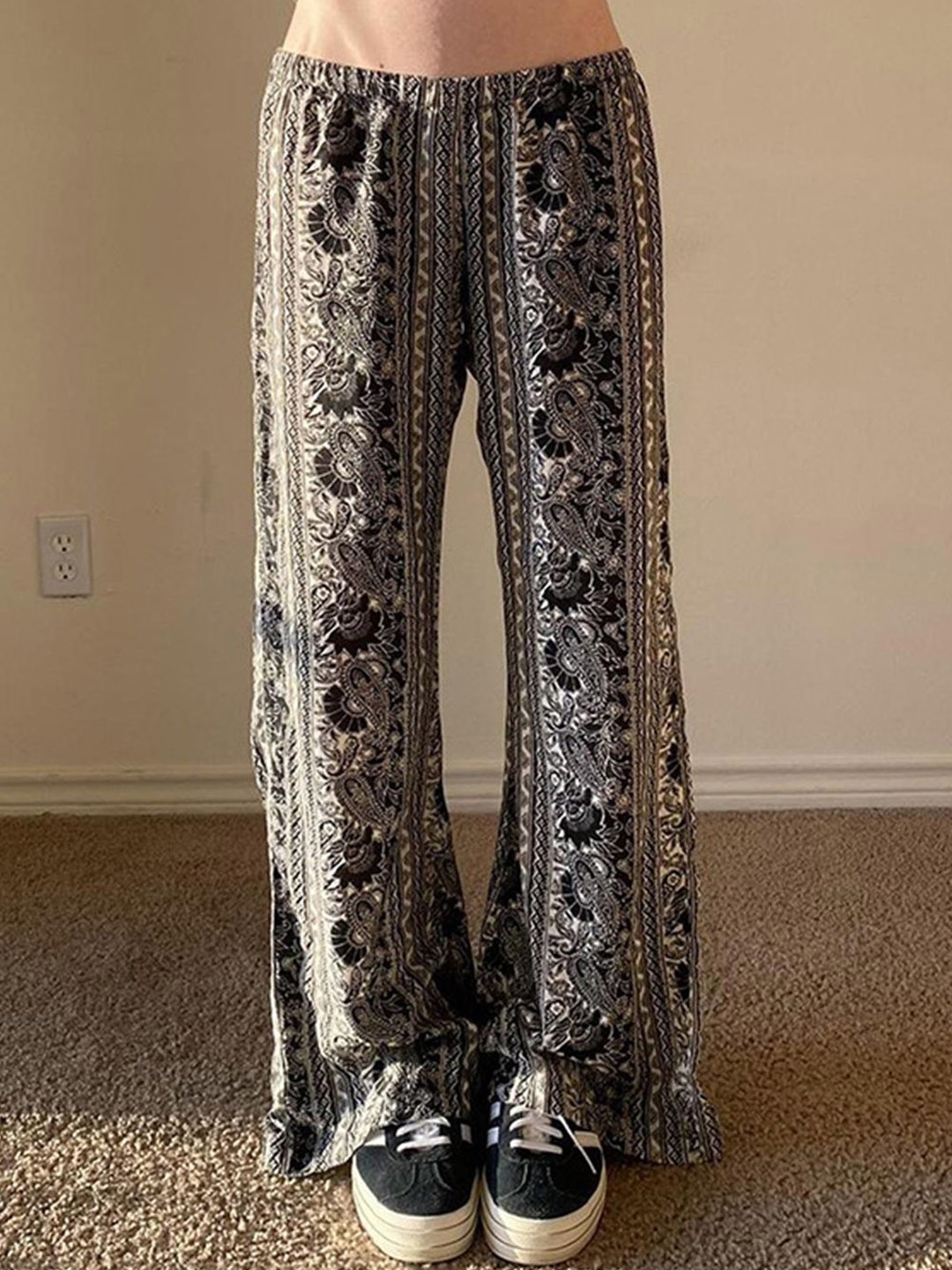 

StyleCast Women Ethnic Motifs Printed Straight Fit Wrinkle Free Trousers, Brown
