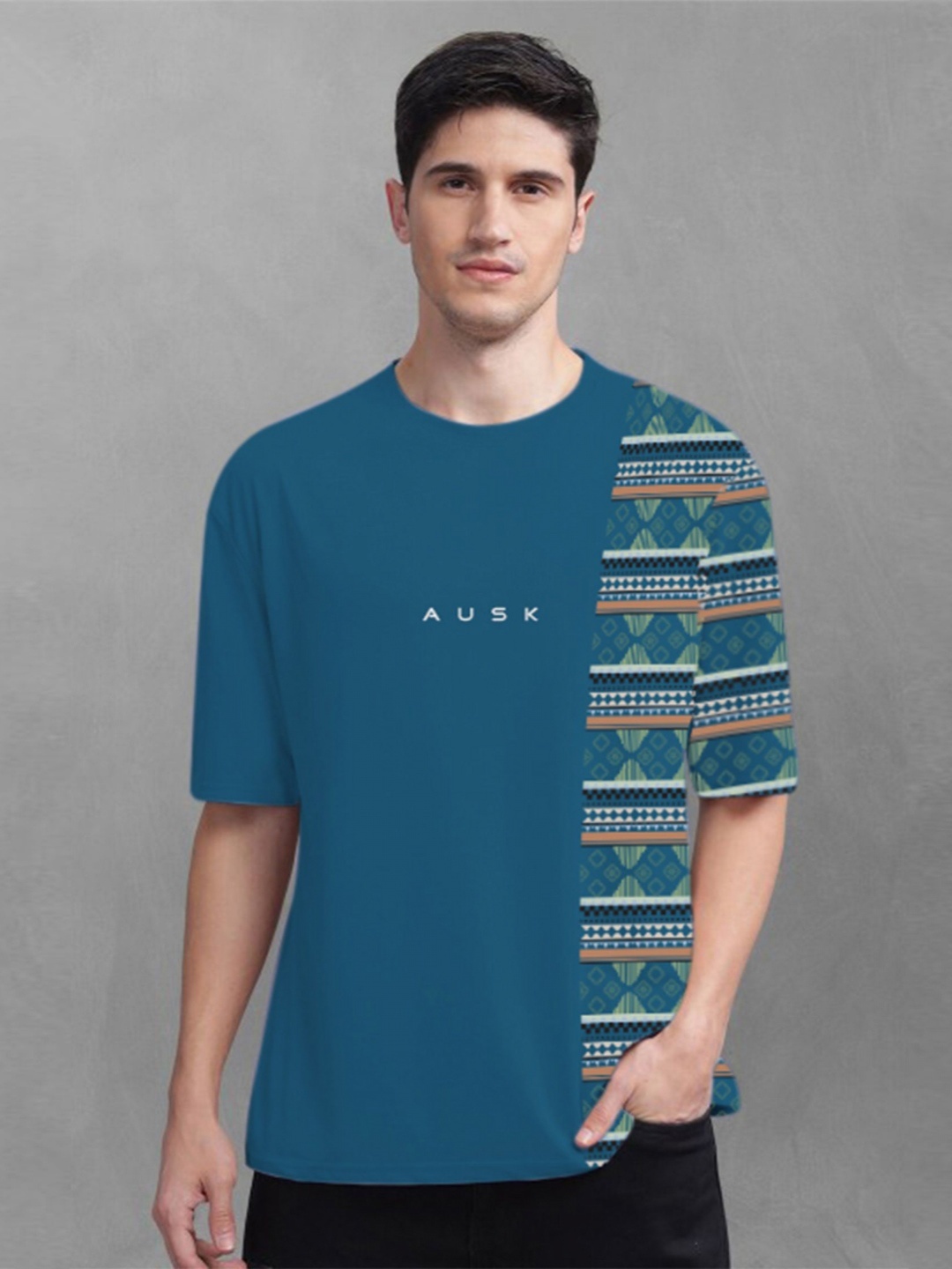 

AUSK Men Graphic Printed Round Neck Cotton T-shirt, Teal