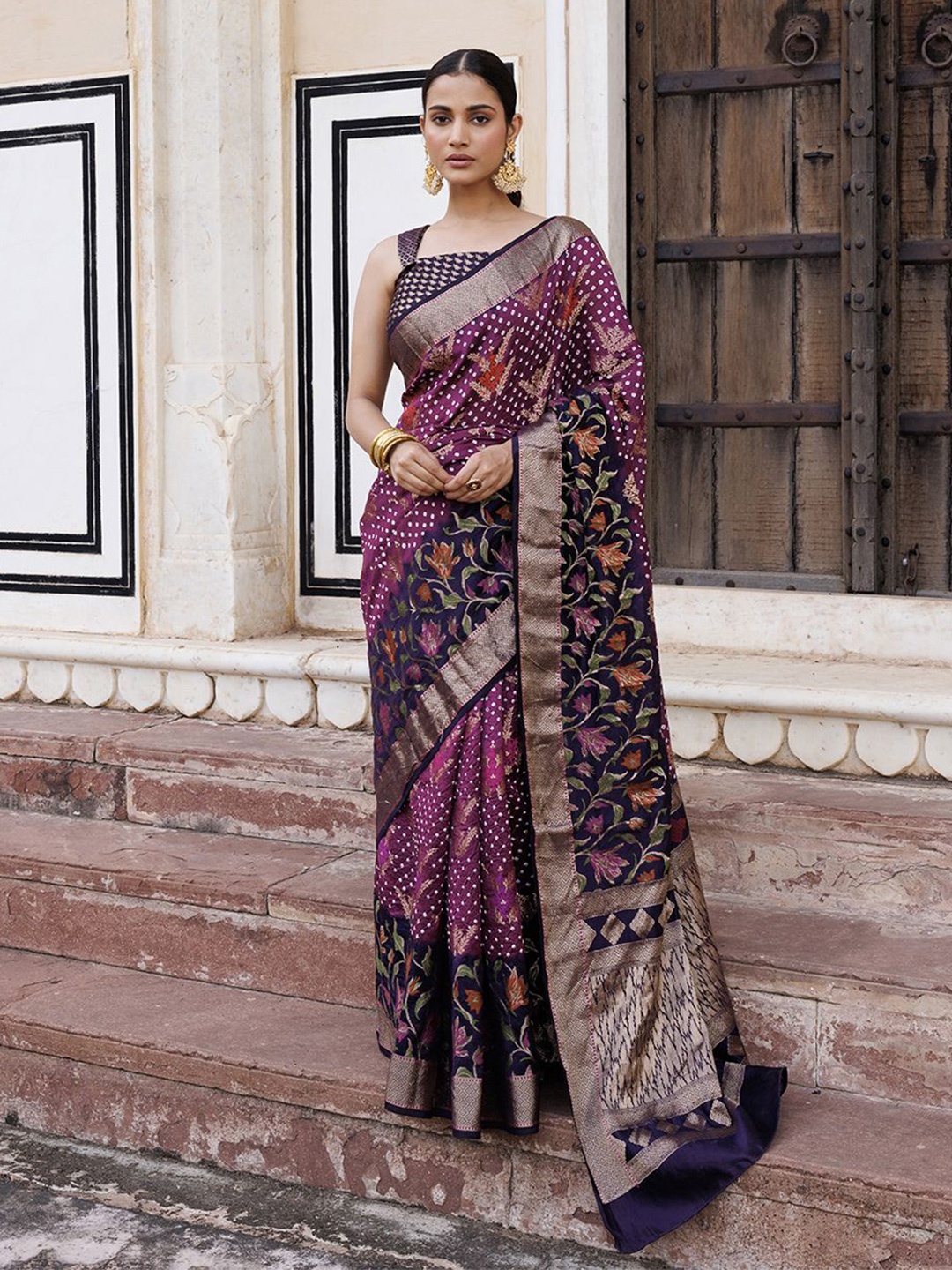 

Geroo Luxe Bandhani Zari Bandhani Saree, Purple