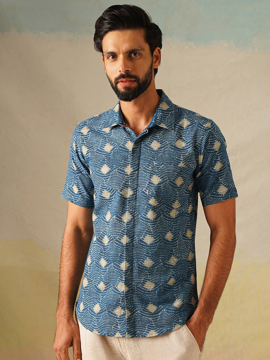 

JAYPORE Men Standard Abstract Printed Cotton Casual Shirt, Blue