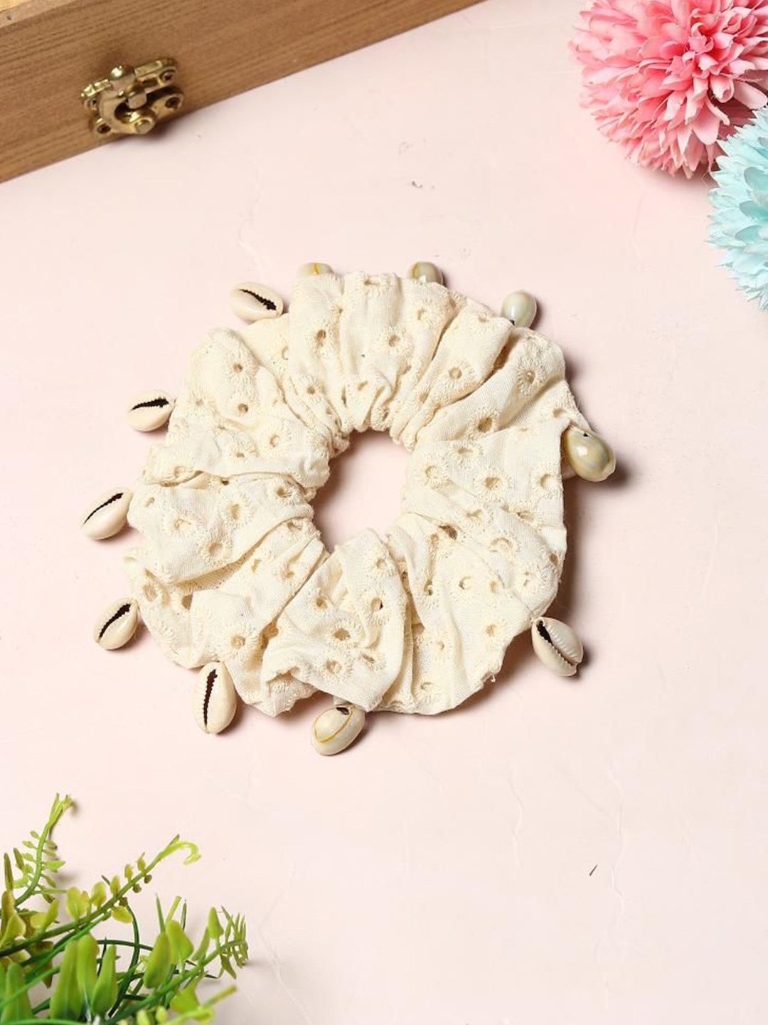 

TIPY TIPY TAP Ivory Boho Scrunchie, Cream