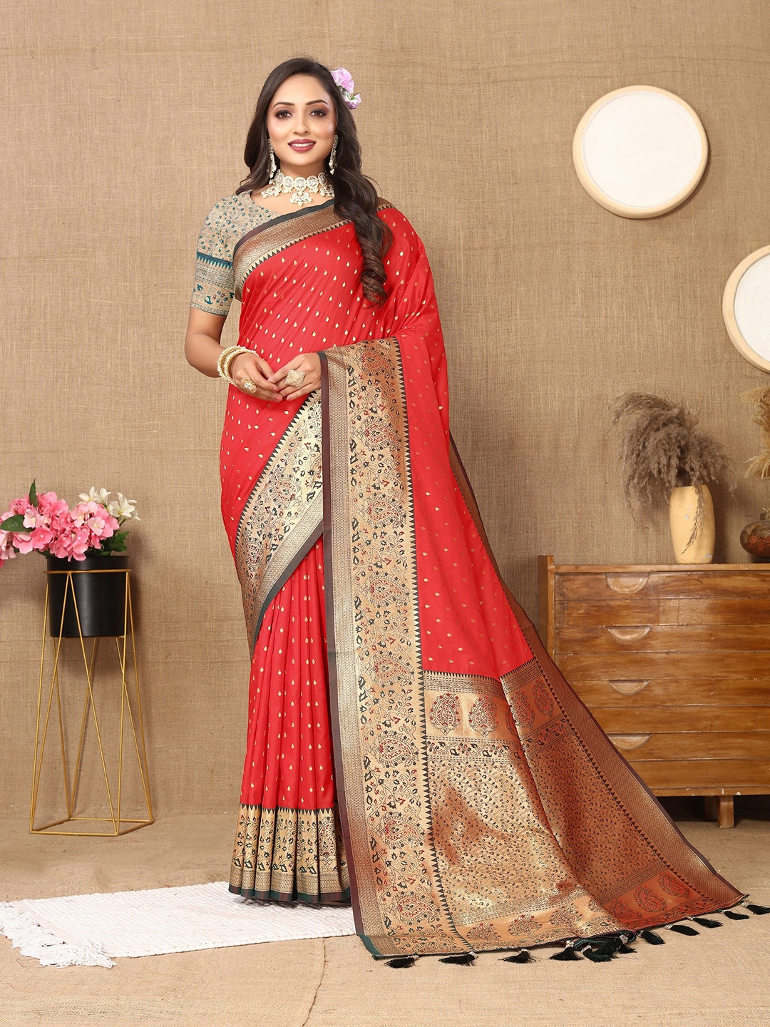 

Anaita Woven Design Silk Blend Designer Banarasi Saree, Red