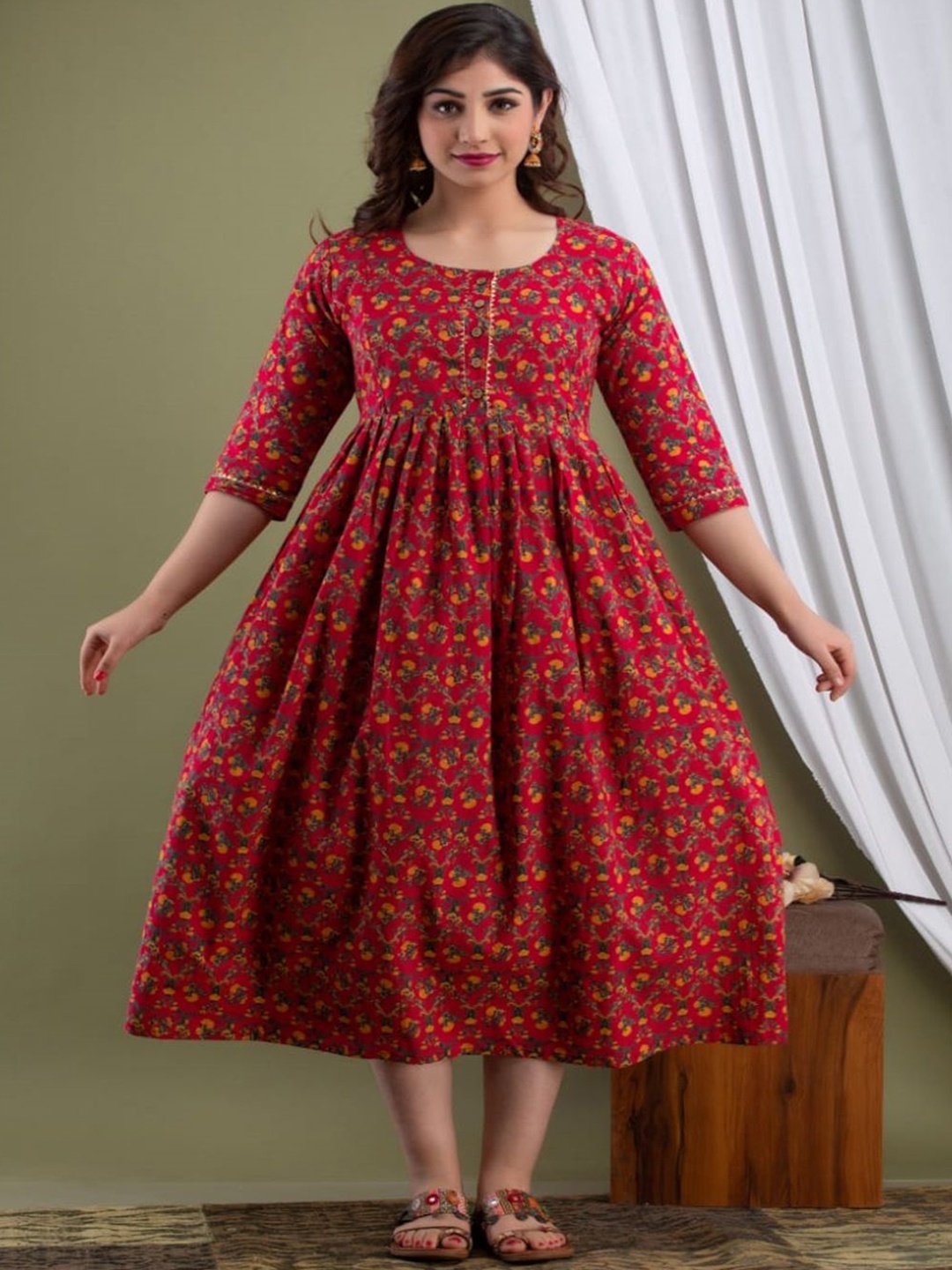 

Nevisha Style Floral Printed Round Neck Three-Quarter Sleeves Pure Cotton Ethnic Dress, Red