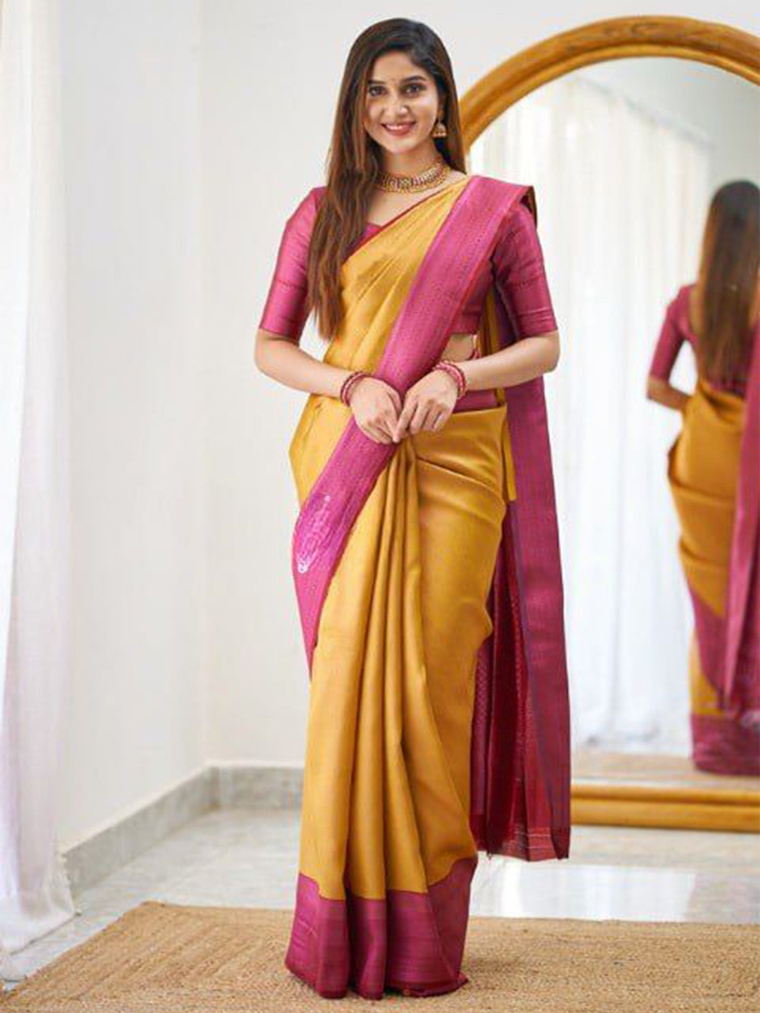 

Fashion Booms Woven Design Zari Pure Silk Banarasi Saree, Yellow