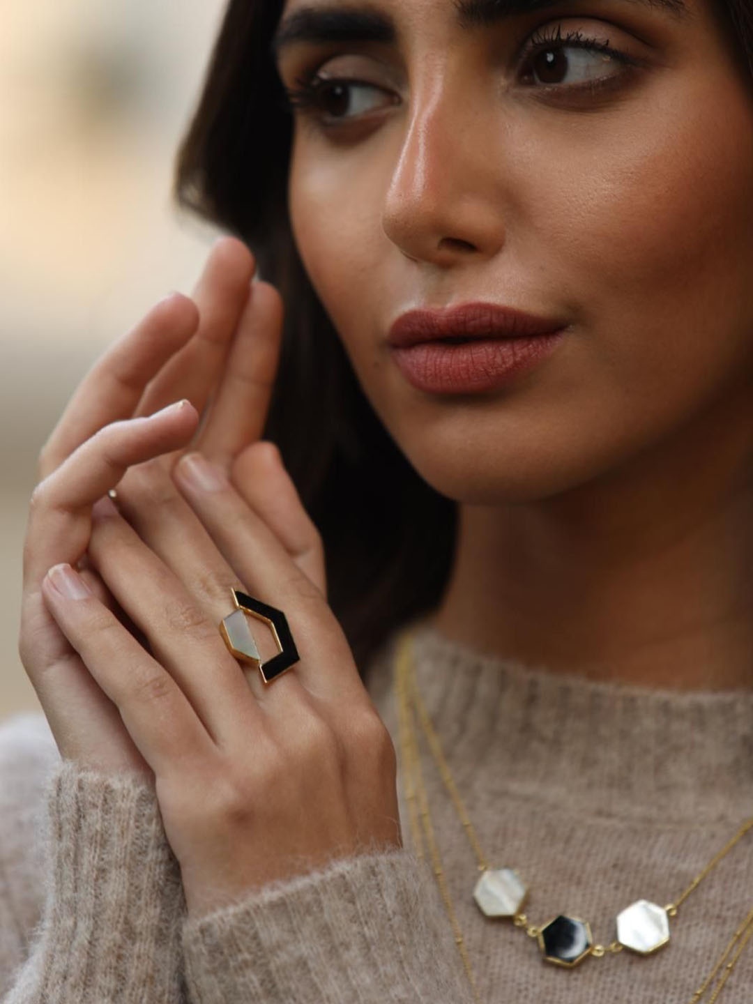 

Varnika Arora Gold-Plated Adjustable Finger Ring