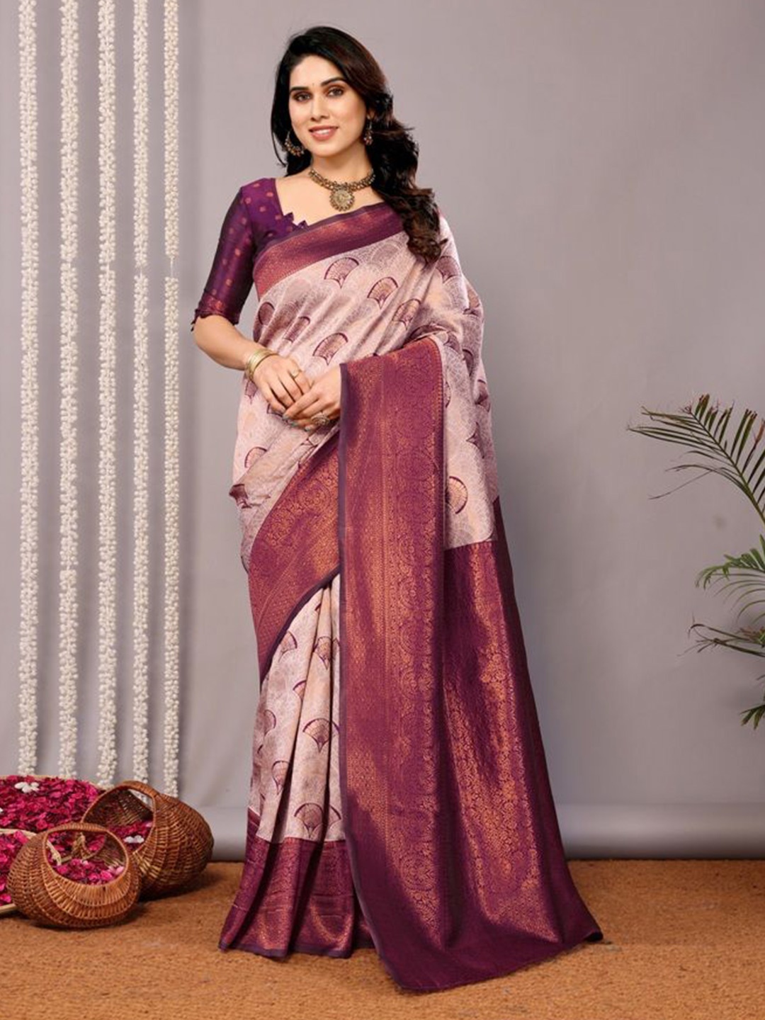 

RASVRITI Woven Design Zari Banarasi Saree, Violet