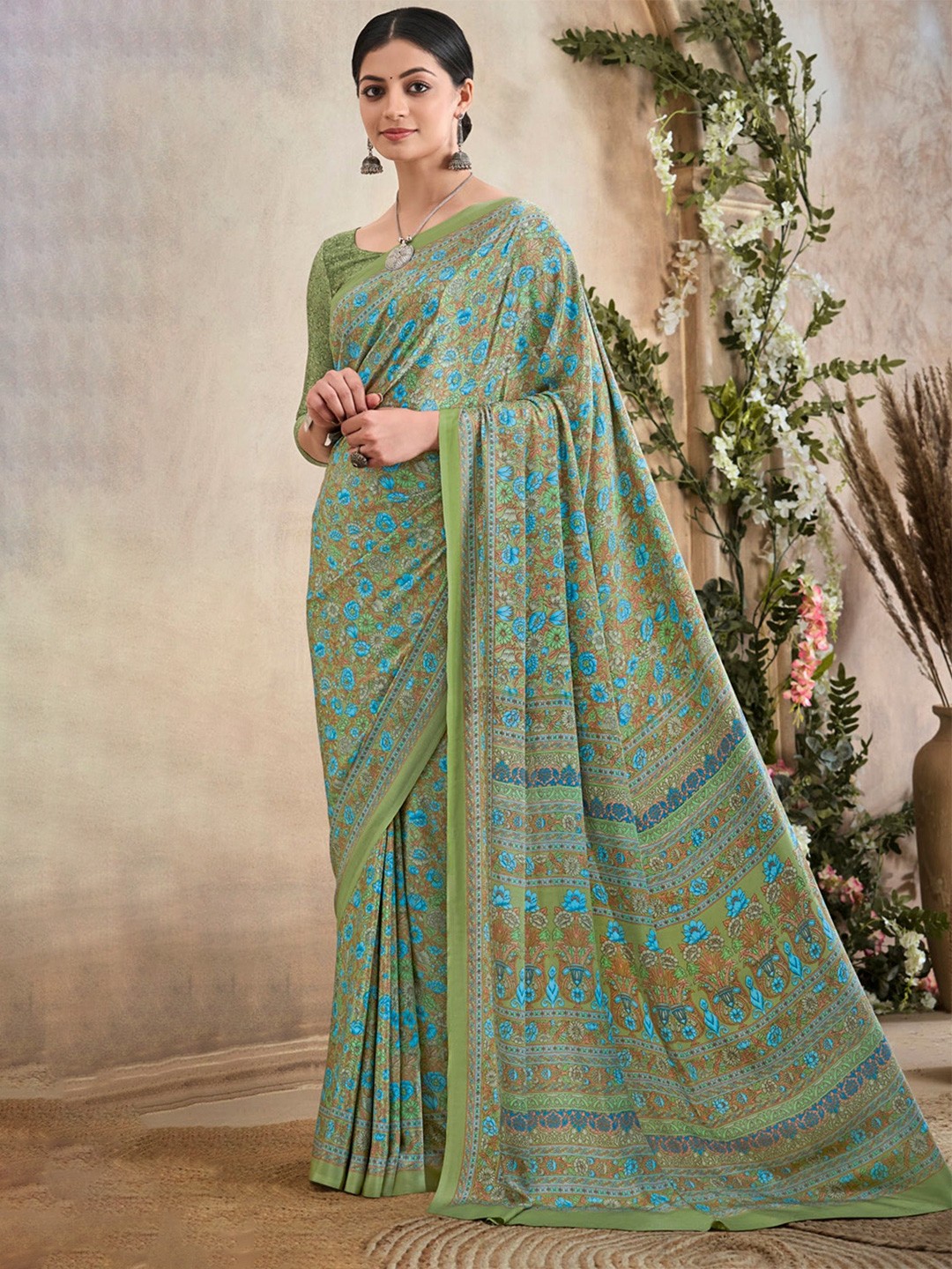 

Reboot Fashions Floral Printed Pure Crepe Saree, Green