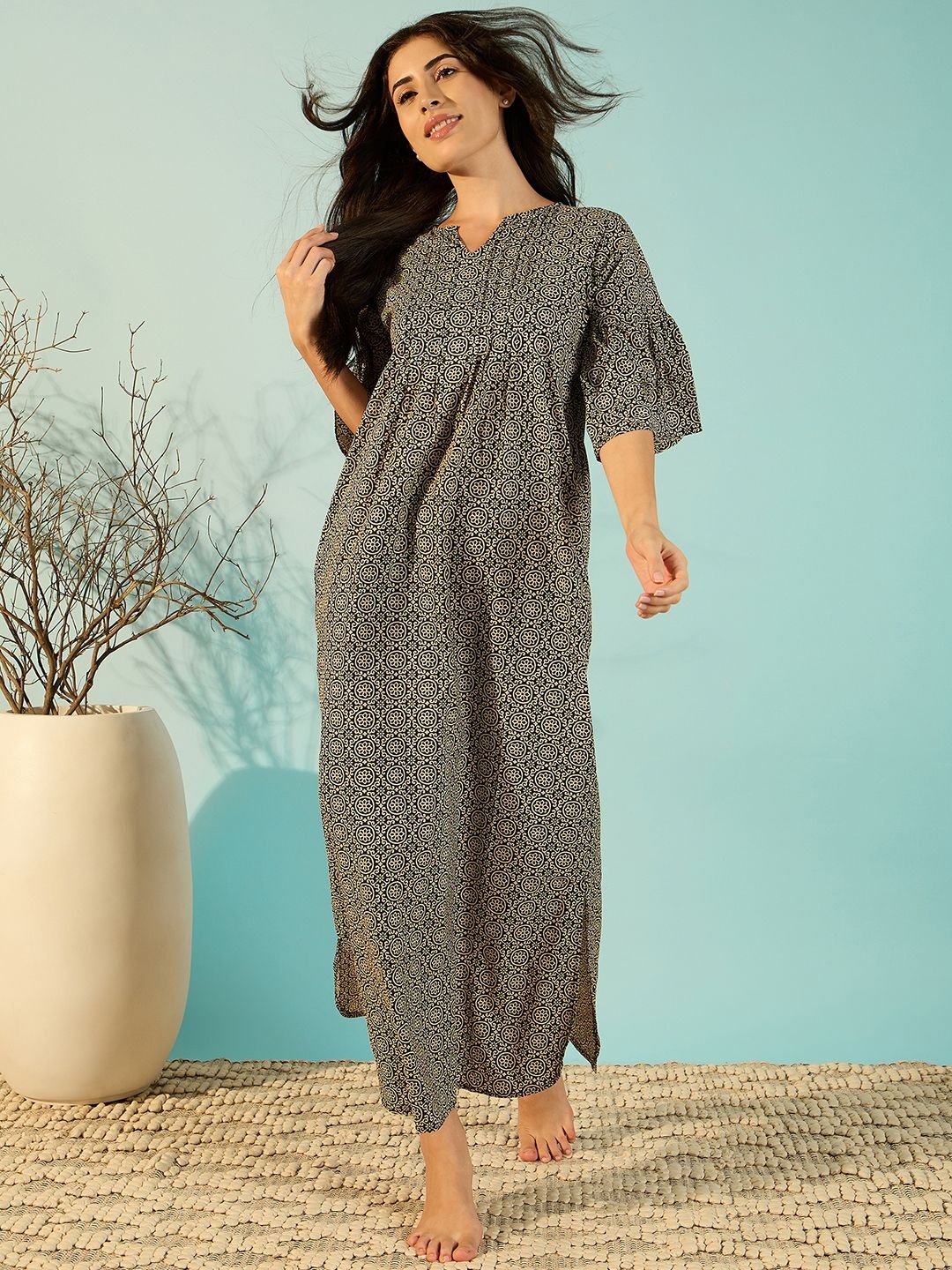 

The Kaftan Company Women Printed Pure Cotton Maxi Nightdress, Black