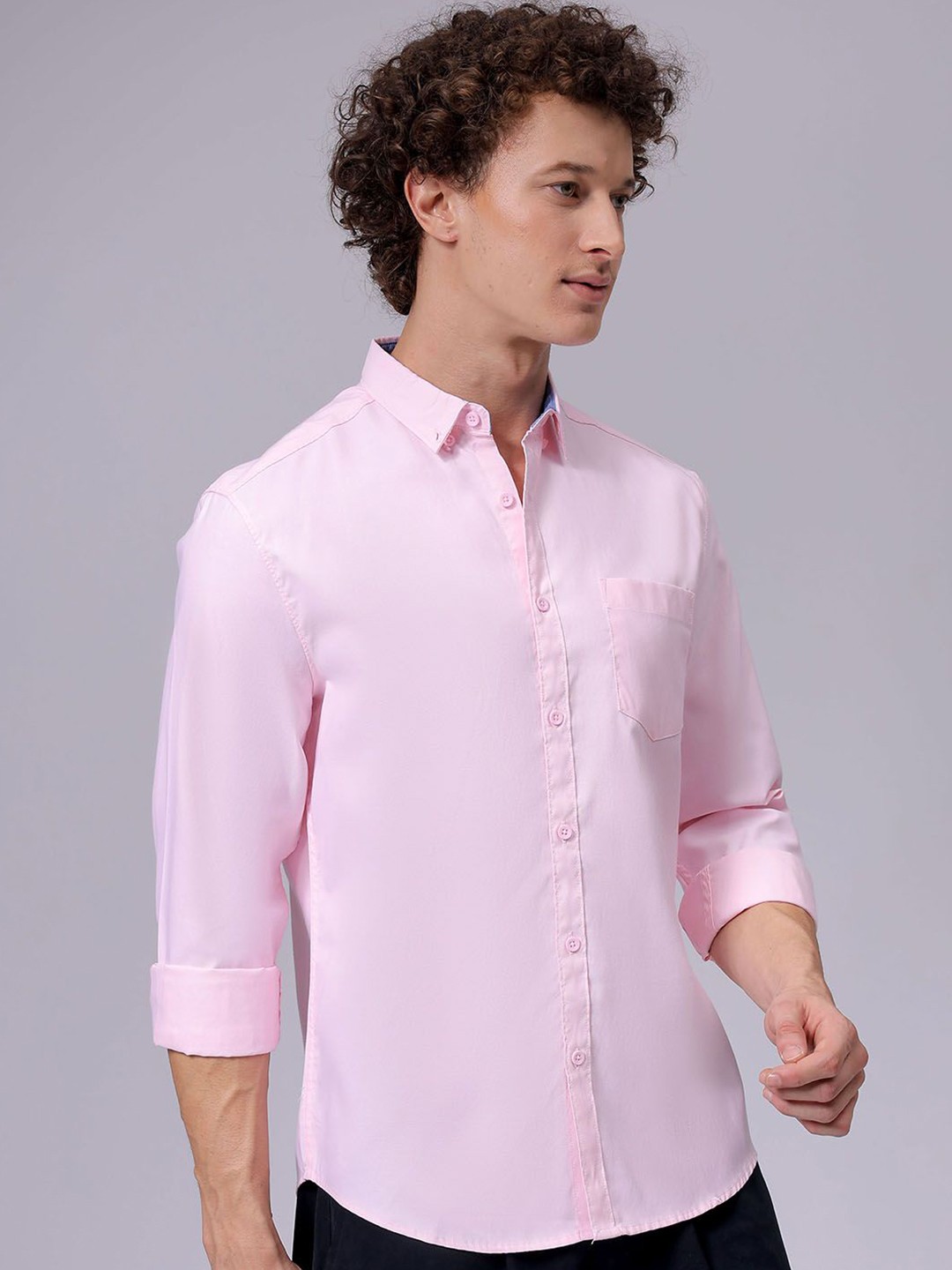 

The Indian Garage Co Men Slim Fit Opaque Solid Cotton Casual Shirt, Pink