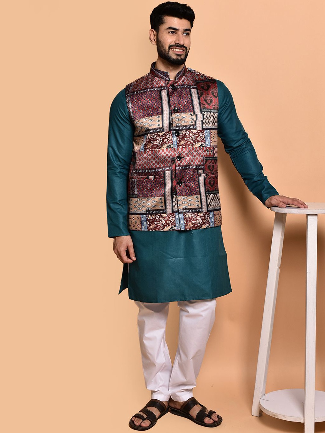 

PRINTINDIA Mandarin Collar Pure Cotton Straight Kurta with Pyjamas & Nehru jacket, Teal