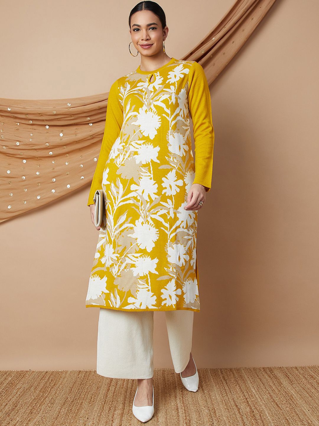 

Melange by Lifestyle Floral Woven Design Keyhole Neck Long Sleeves Straight Kurta, Mustard