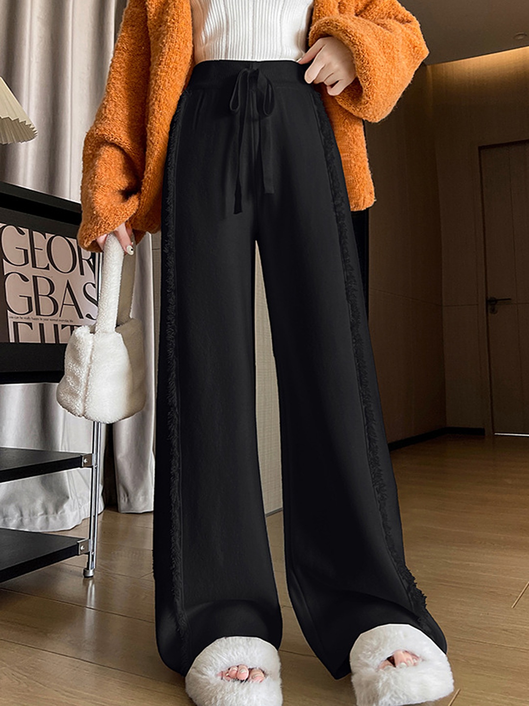 

LULU & SKY Women Loose Fit High-Rise Trouser, Black