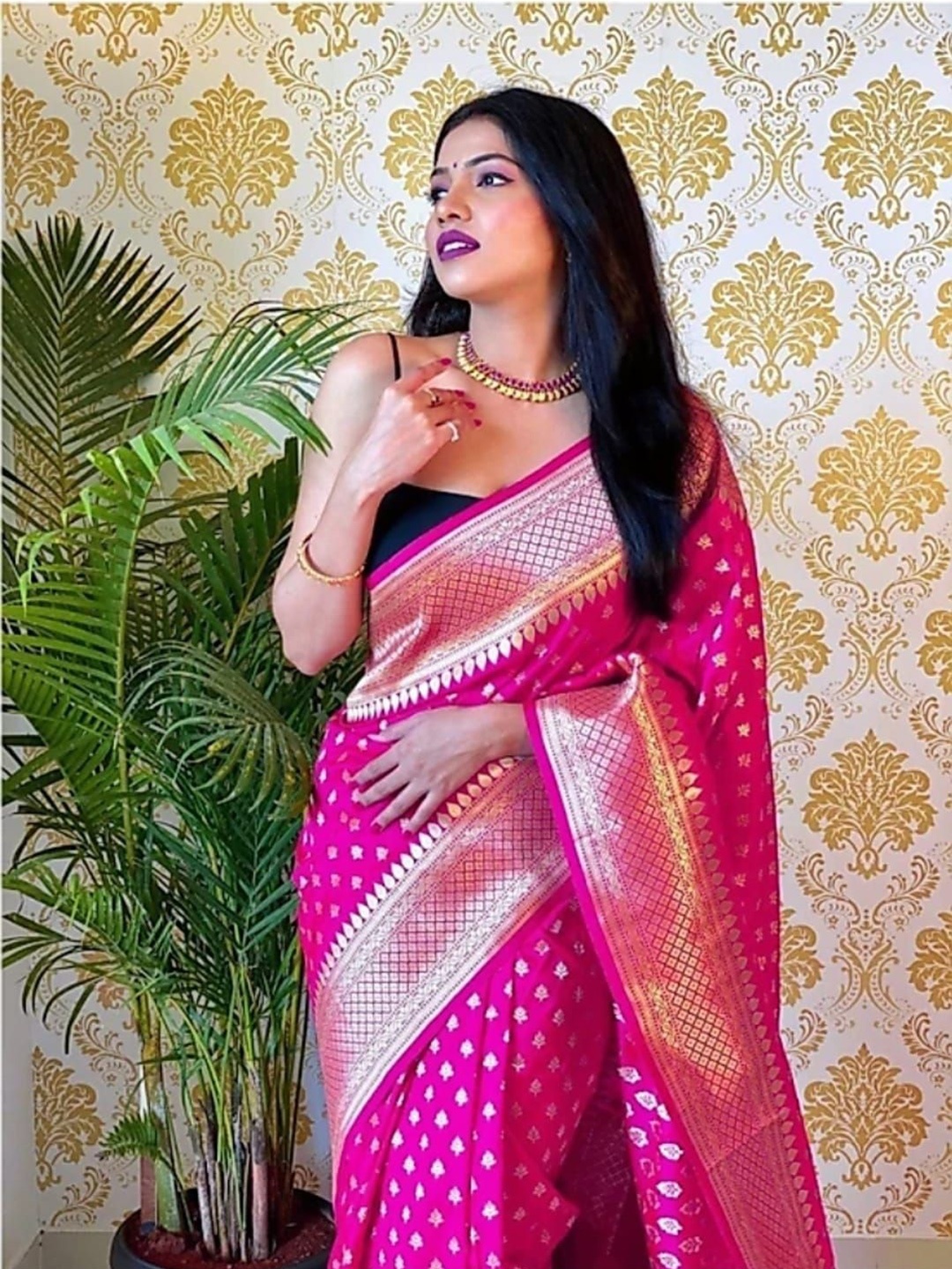 

Visit Wear Woven Design Zari Pure Silk Banarasi Saree, Pink