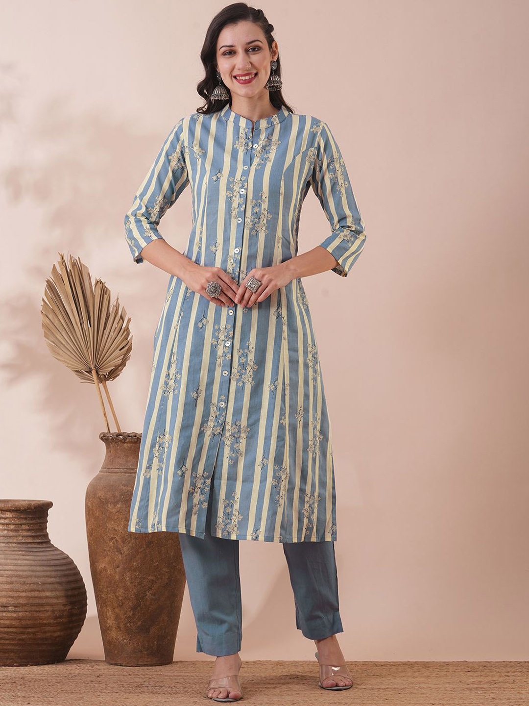 

FASHOR Floral Printed Mandarin Collar Pure Cotton A-Line Kurta With Trouser, Blue
