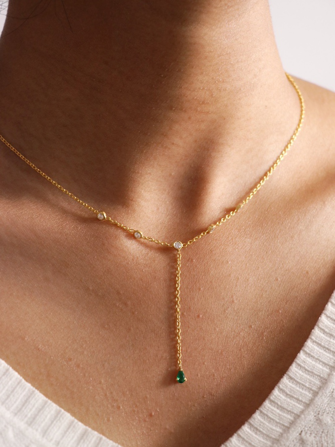 

Anushka Jain Jewellery 925 Sterling Silver Gold-Plated Artificial Stones Necklace