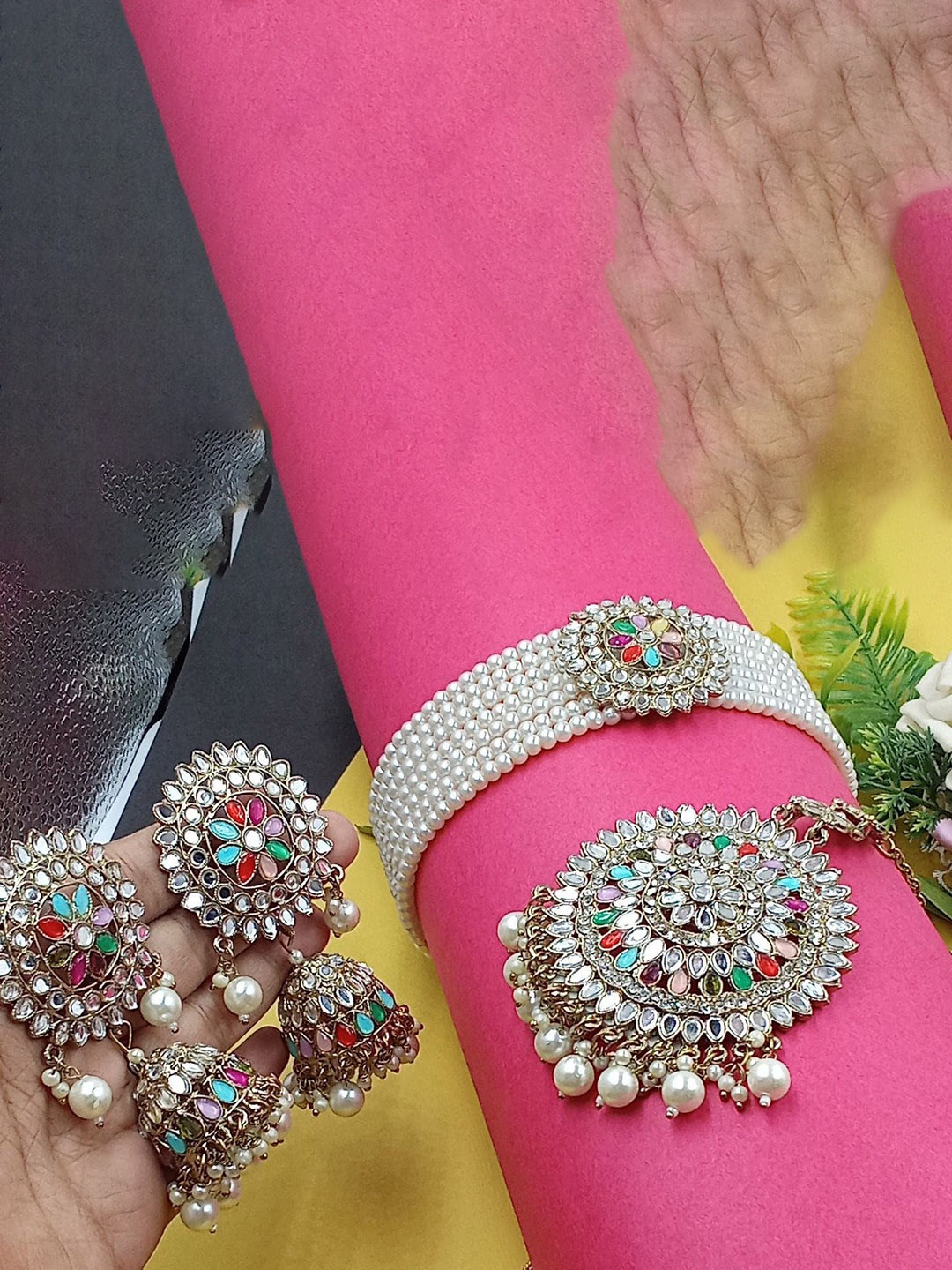 

JMBW INTERNATIONAL Gold-Plated Stone Studded Jewellery Set