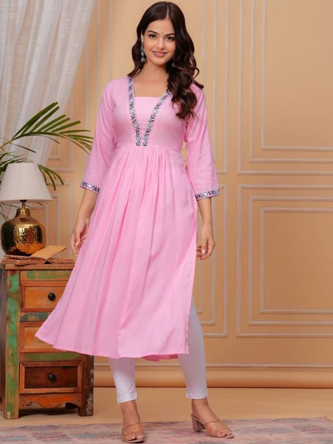 

JALTHER Square Neck Floral Embroidered Thread Work Pleated A-Line Kurta, Pink