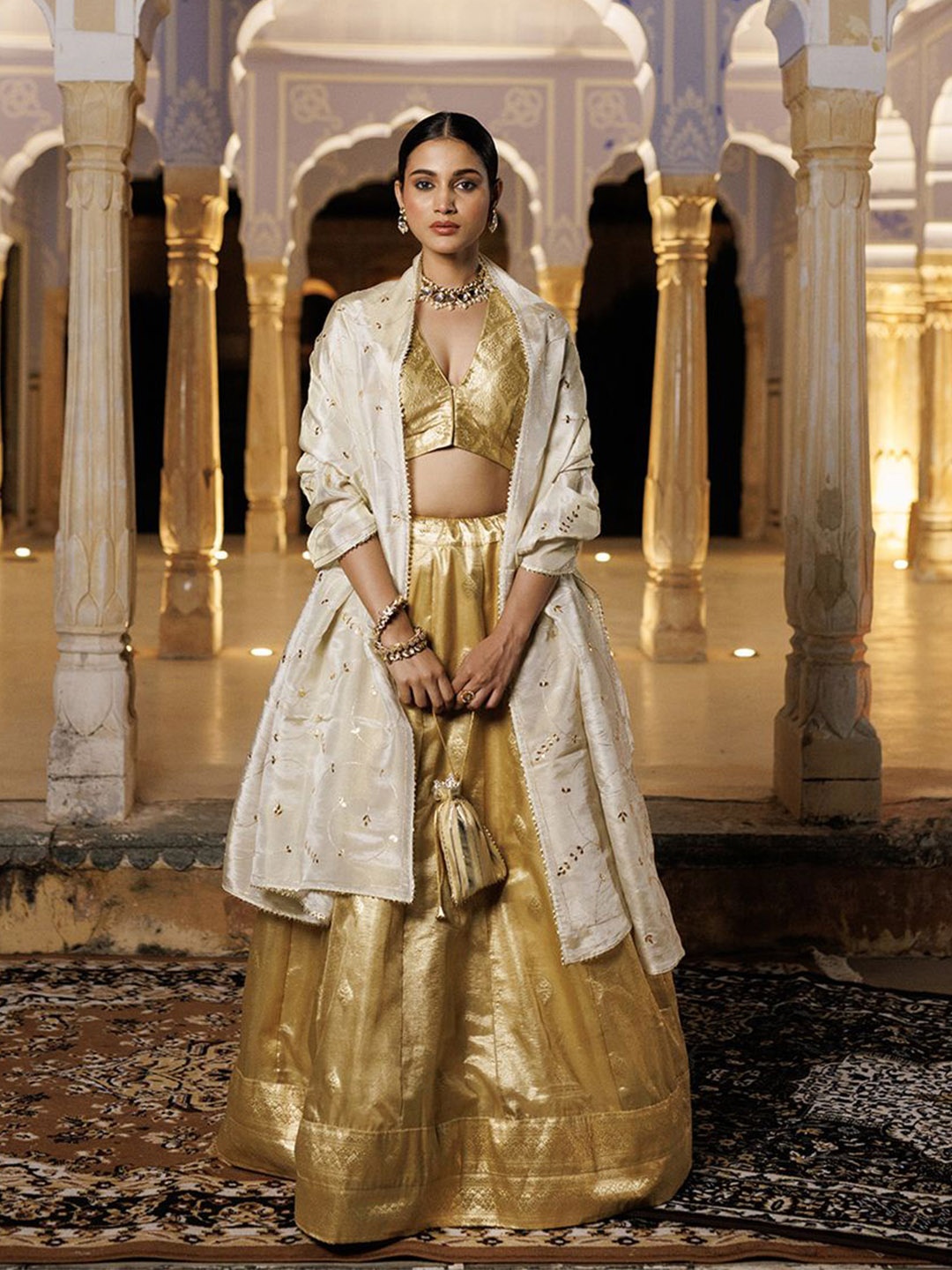 

Geroo Luxe Ethnic Motifs Printed Ready To Wear Lehenga & Unstitched Blouse With Dupatta, Gold