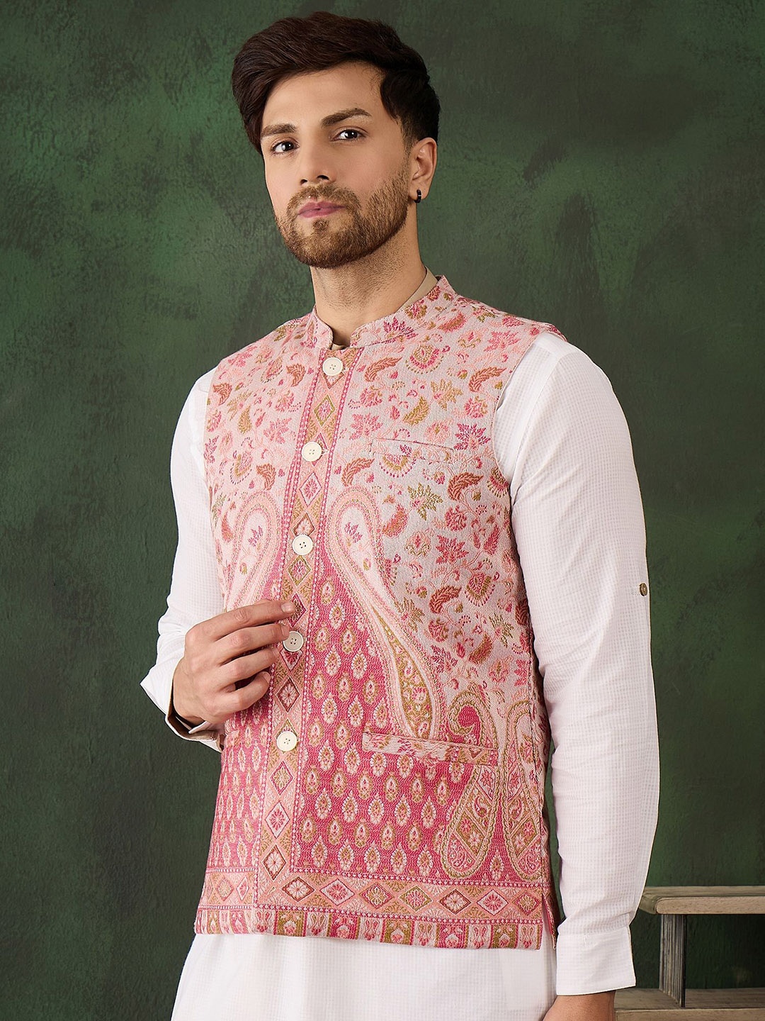 

Sangria Men Woven Design Winter Pashmina Nehru Jackets, Peach