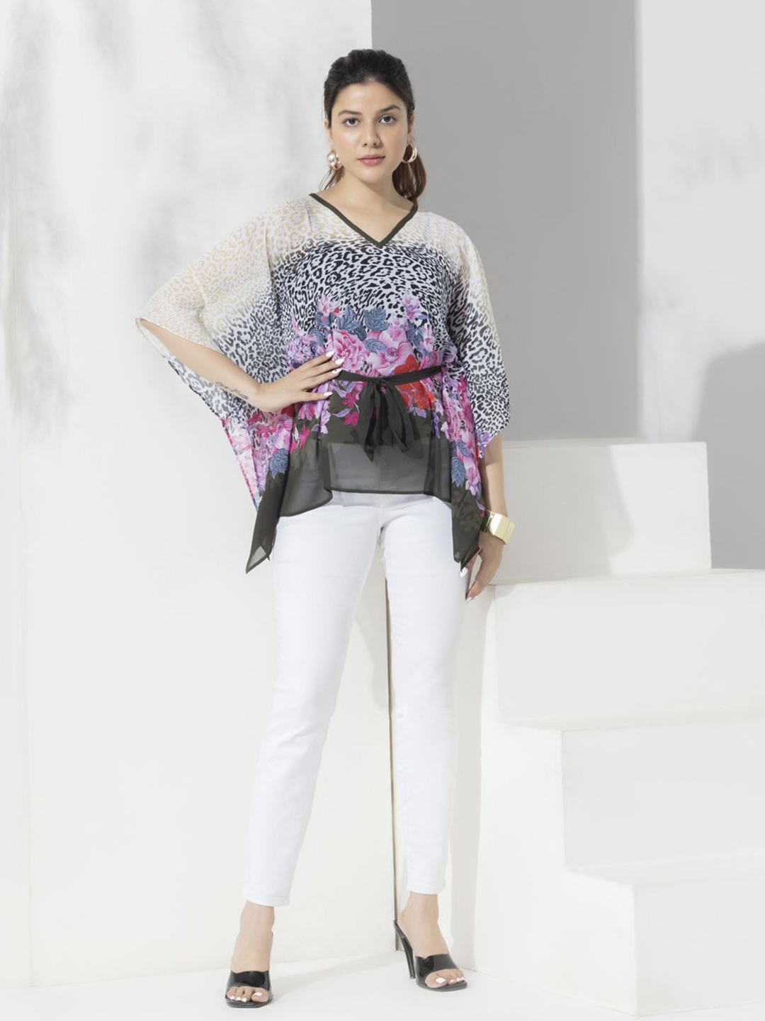 

Aumbe Print Flared Sleeve Velvet Top, Olive