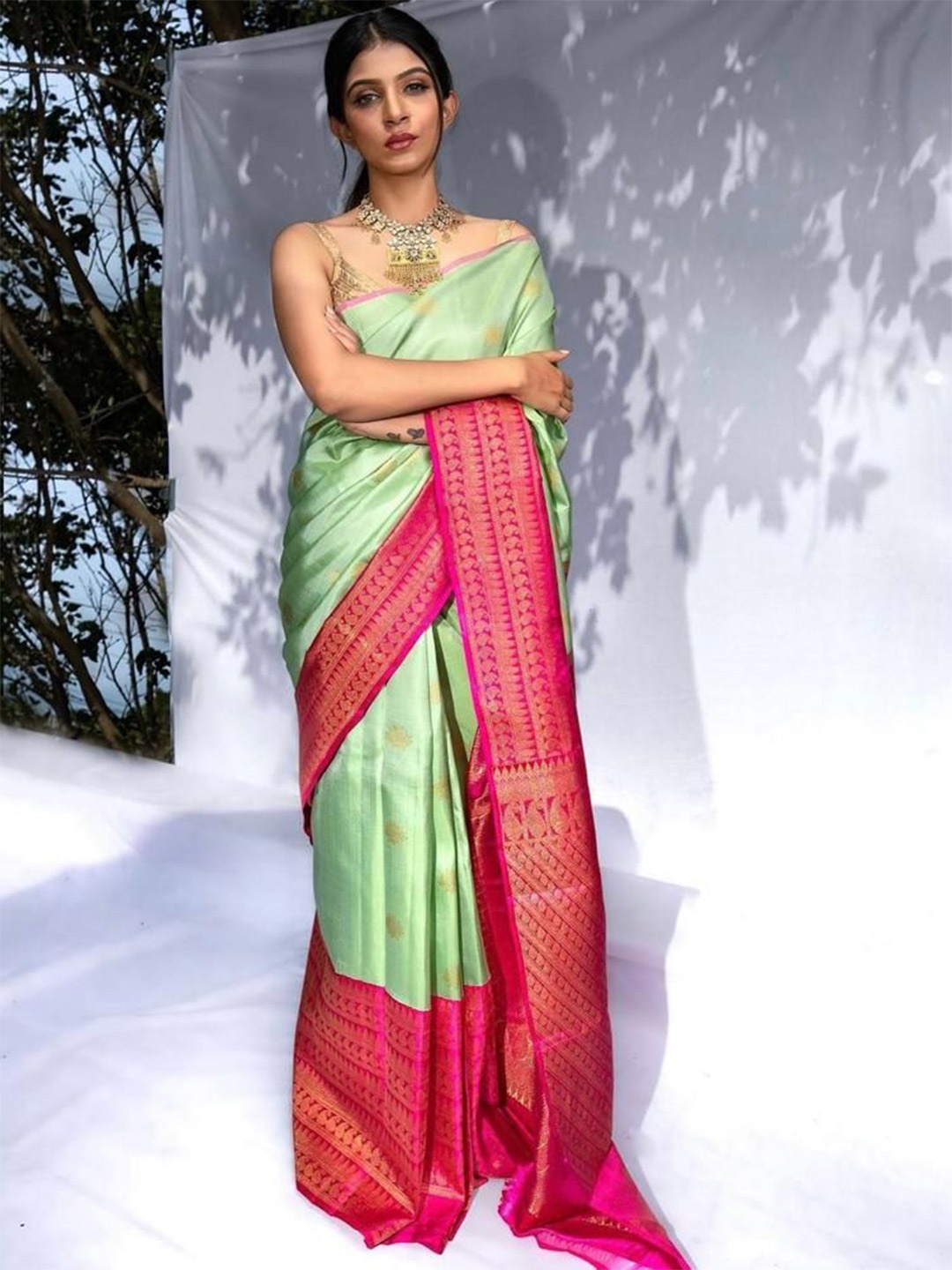 

Visit Wear Woven Design Zari Pure Silk Banarasi Saree, Green