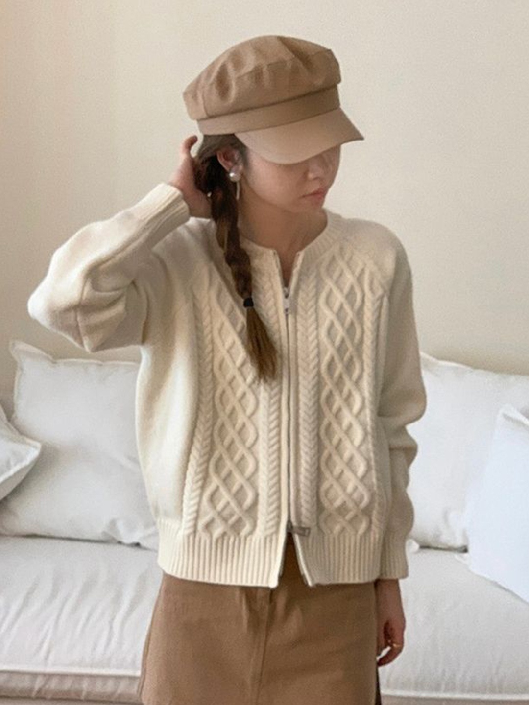 

LULU & SKY Women Checked Cardigan Sweaters, White