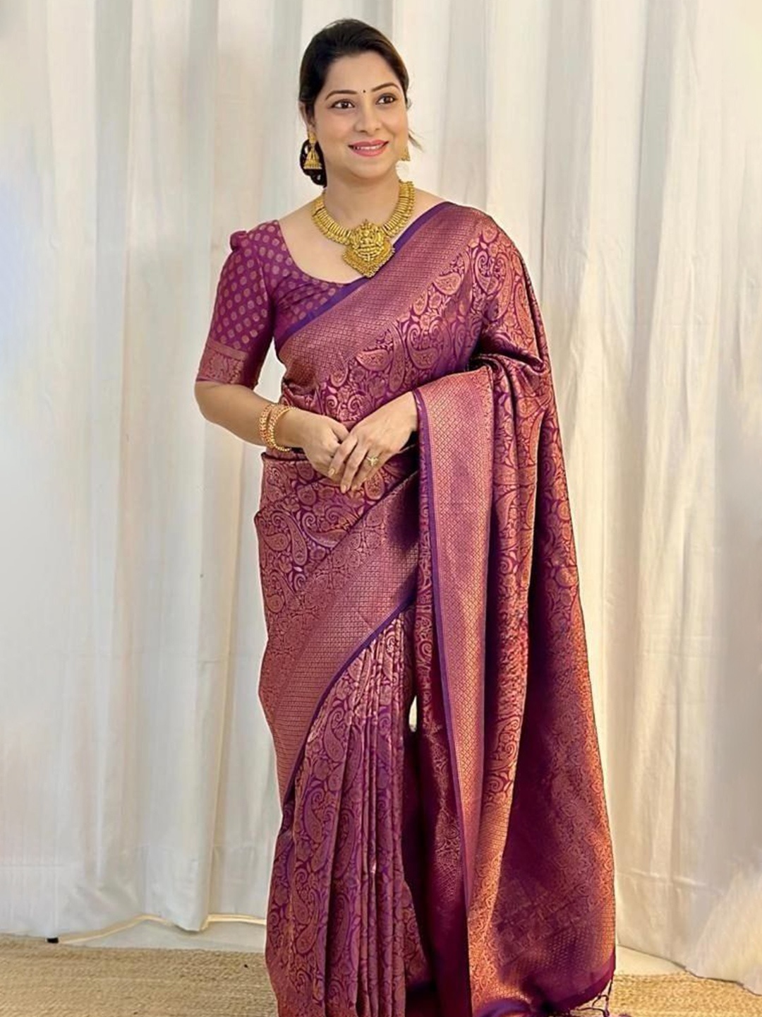 

Visit Wear Woven Design Zari Pure Silk Banarasi Saree, Purple