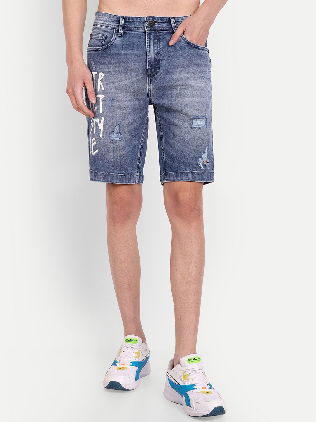 

Mast & Harbour Men Typography Printed Slim Fit Denim Shorts, Blue