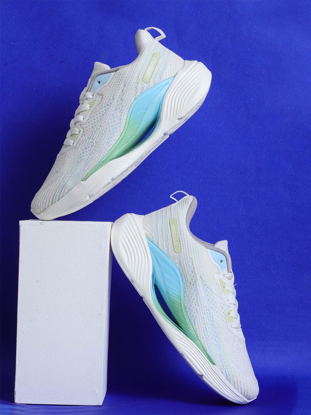 

ABROS Men Mesh Running Shoes, Off white