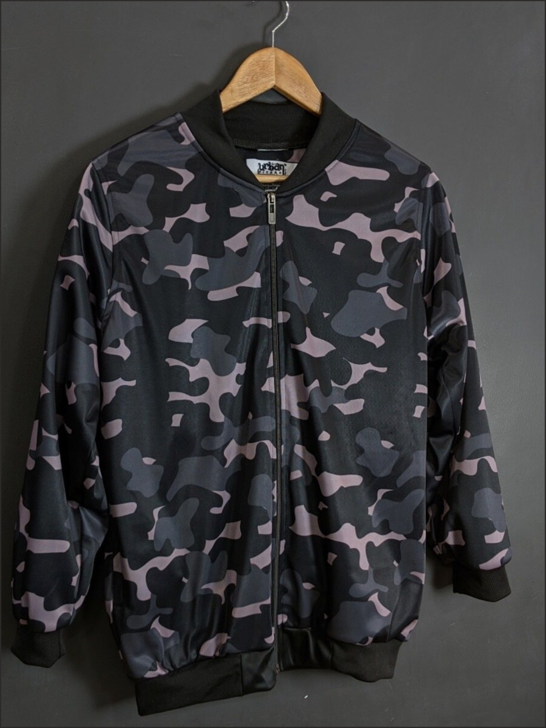 

URBAN PITARA Men Camouflage Lightweight Outdoor Bomber Jacket, Multi