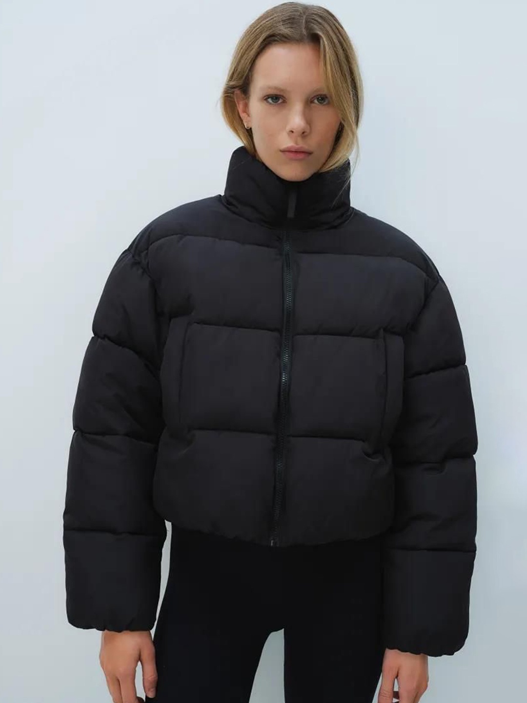 

Stylecast X Kotty Women Solid Crop Insulator Puffer Jacket, Black