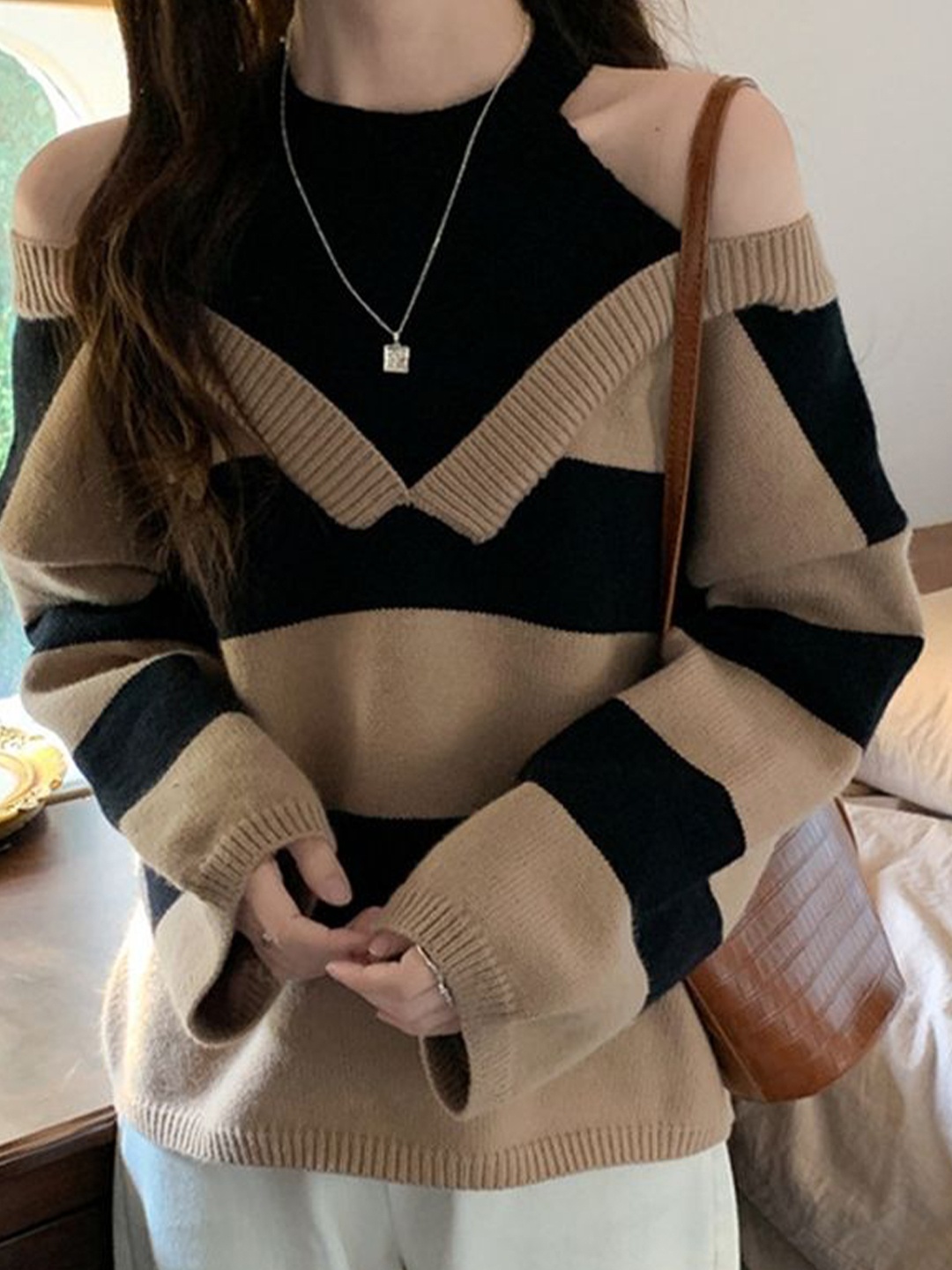 

LULU & SKY Women Colourblocked Cold-shoulder Sleeve Pullover Sweater, Brown