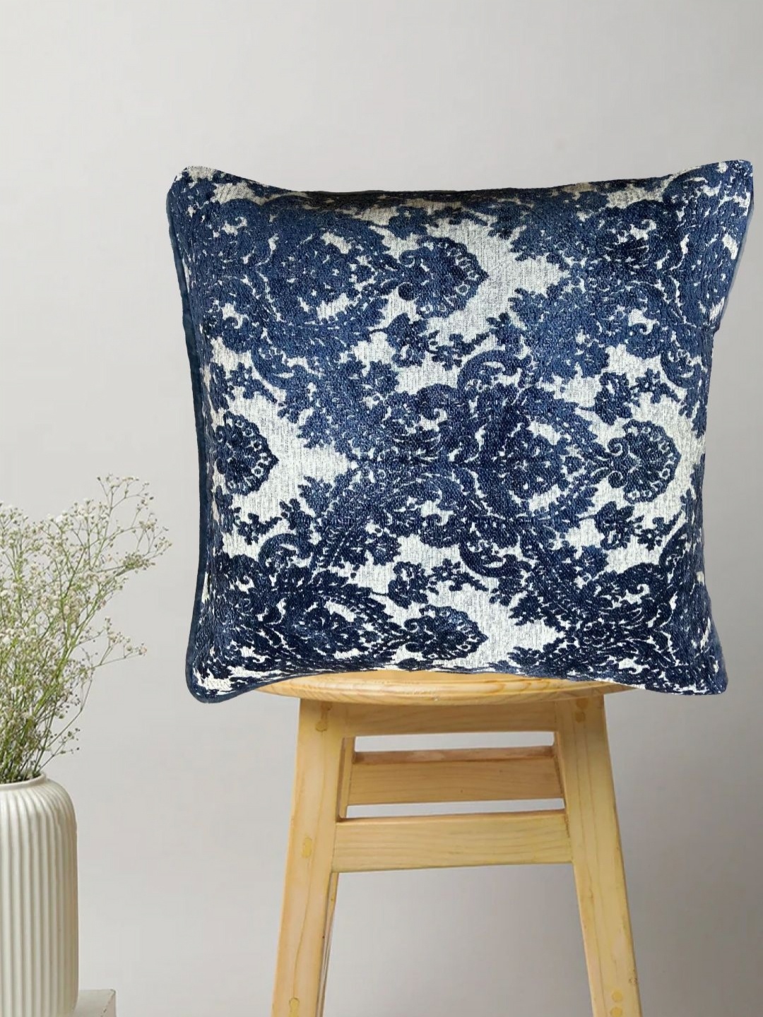 

SAJAVAT Blue & White Ethnic Motifs Cotton Square Cushion Cover