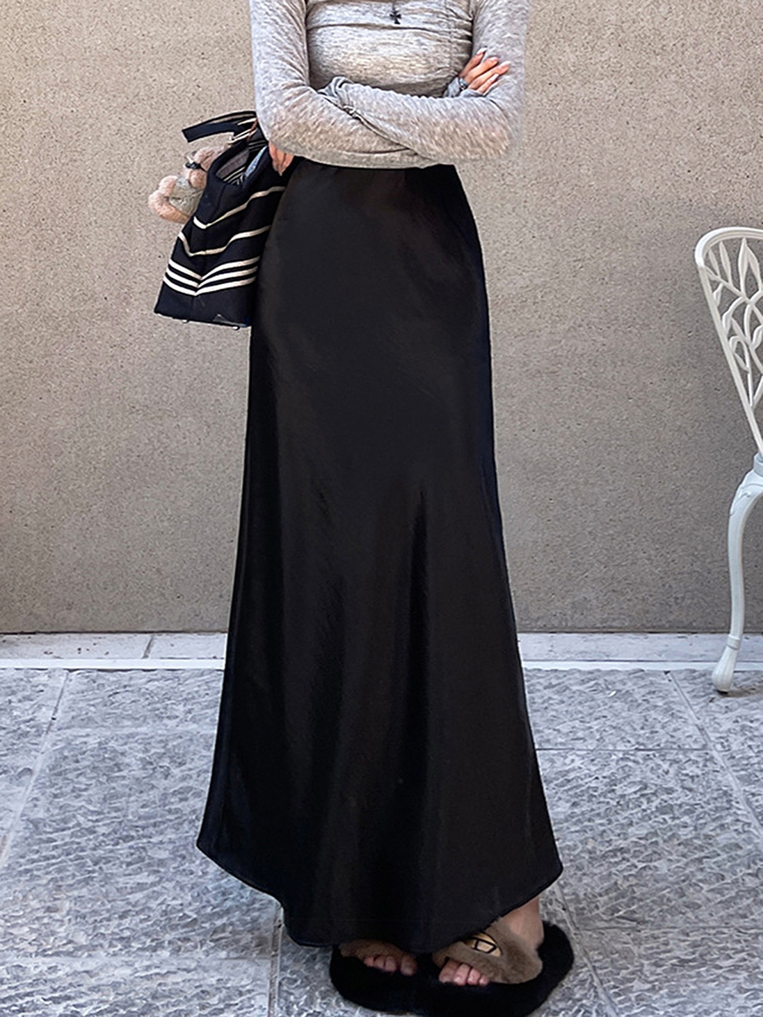 

LULU & SKY Women A-Line Maxi Skirt, Black