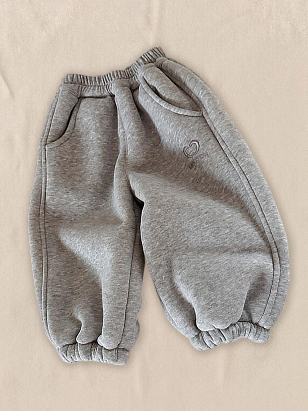 

FOREVER FRIDAY Girls Regular Fit Joggers, Grey