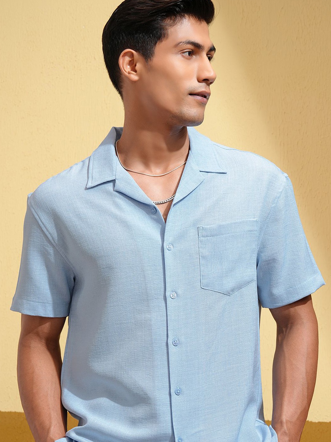 

LOCOMOTIVE Premium Men Textured Relaxed Fit Shirt, Blue
