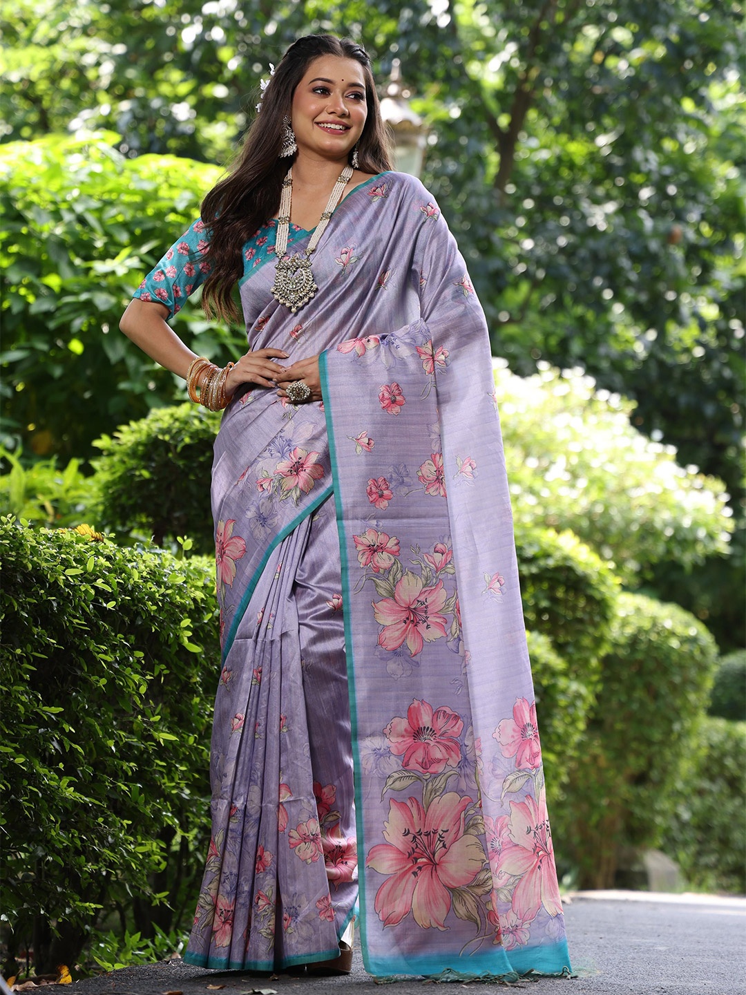 

Kandora Floral Pure Silk Tussar Saree, Purple