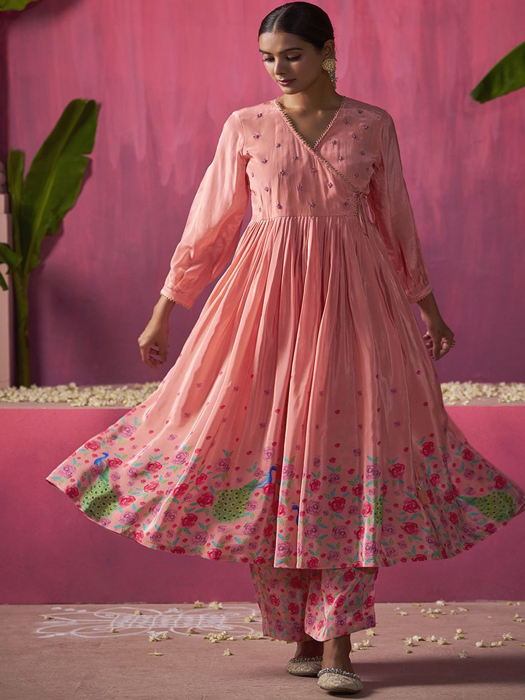 

SUKRUTI DESIGN Floral Printed V-Neck Angrakha Thread Work Anarkali Kurta With Trouser, Peach