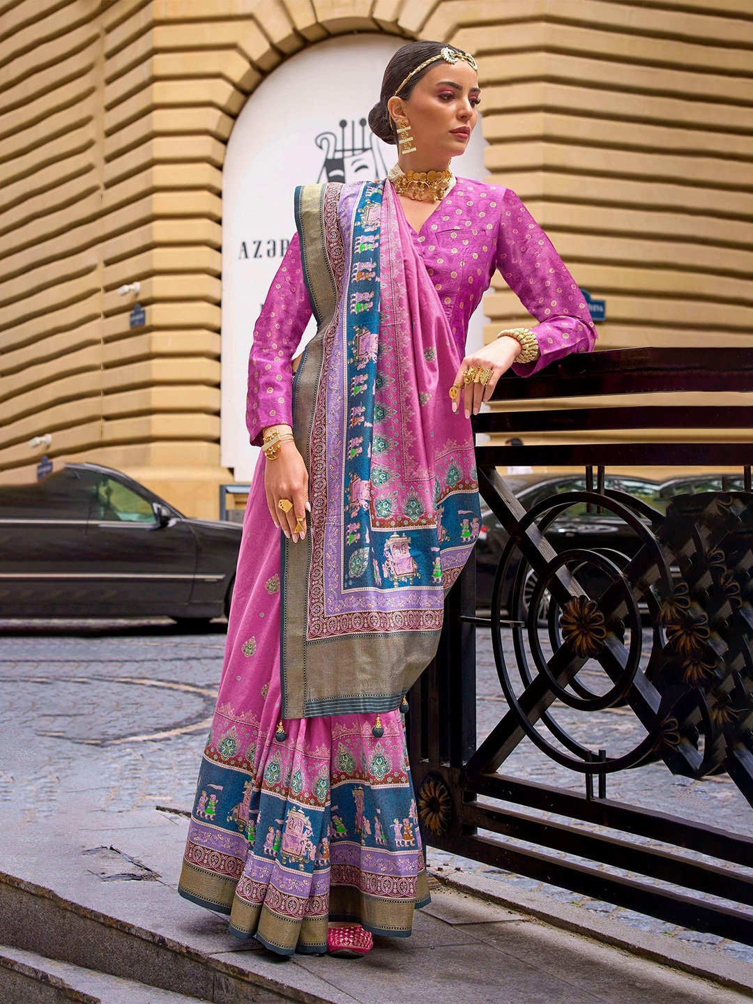 

MAHALASA Ethnic Motifs Woven Design Zari Patola Saree, Pink