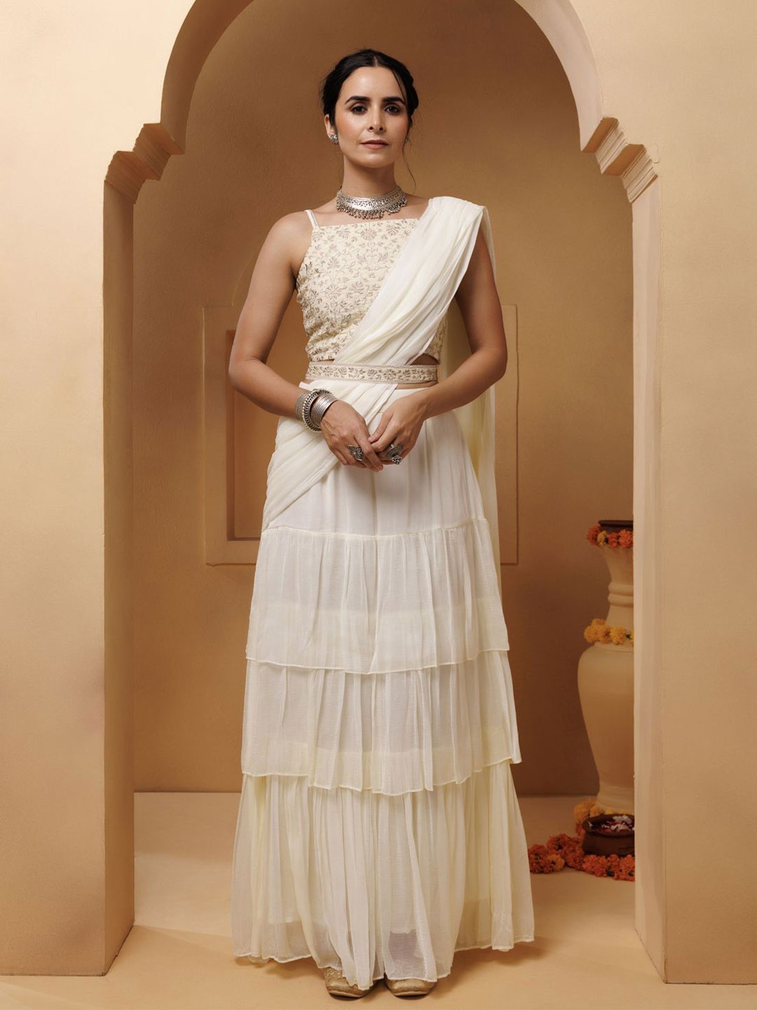 

Geroo Luxe Ready to Wear Saree, Off white