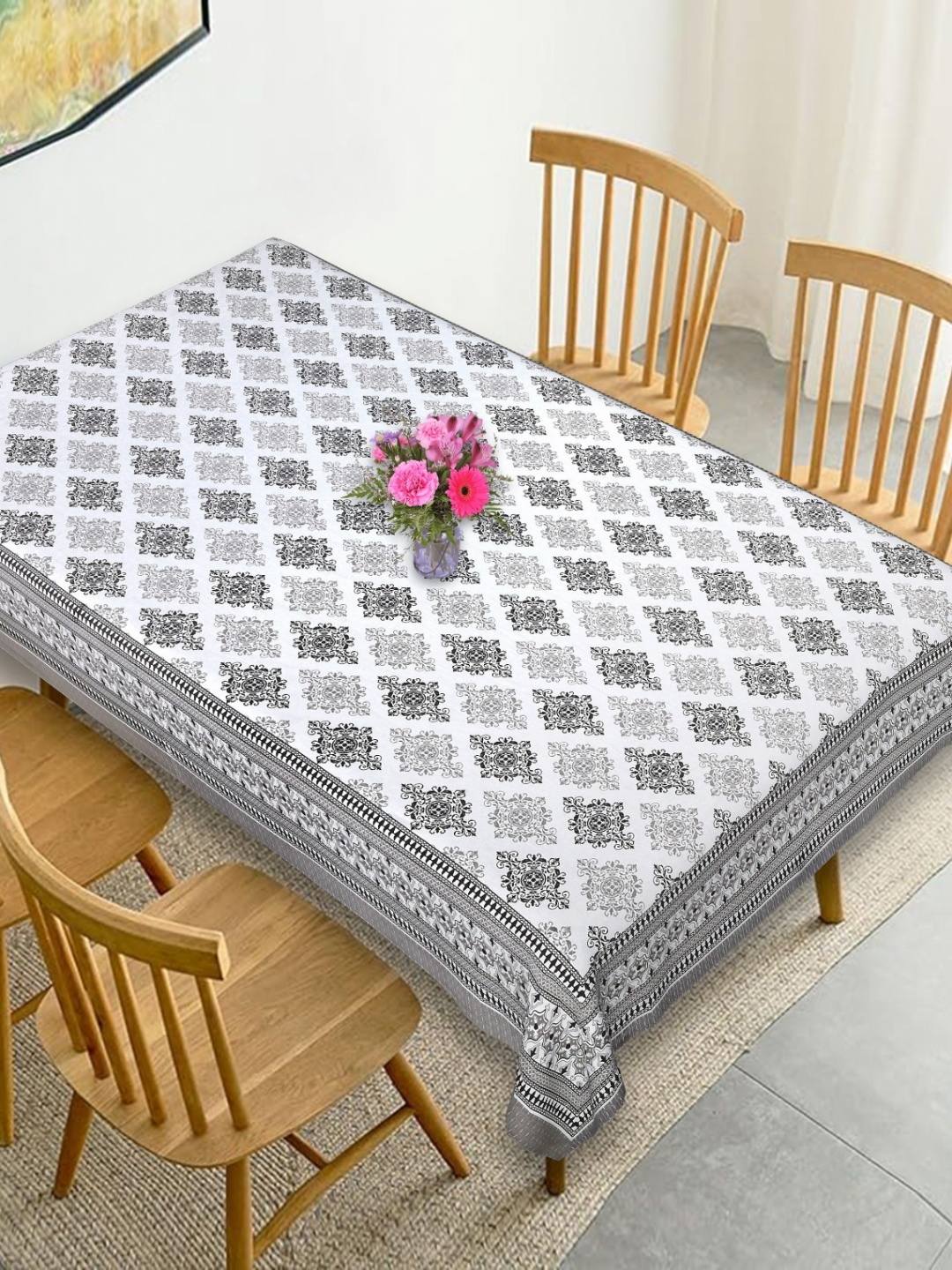 

Texstylers Grey & White Floral Pure Cotton 6-Seater Anti-Slip Rectangle Table Cover