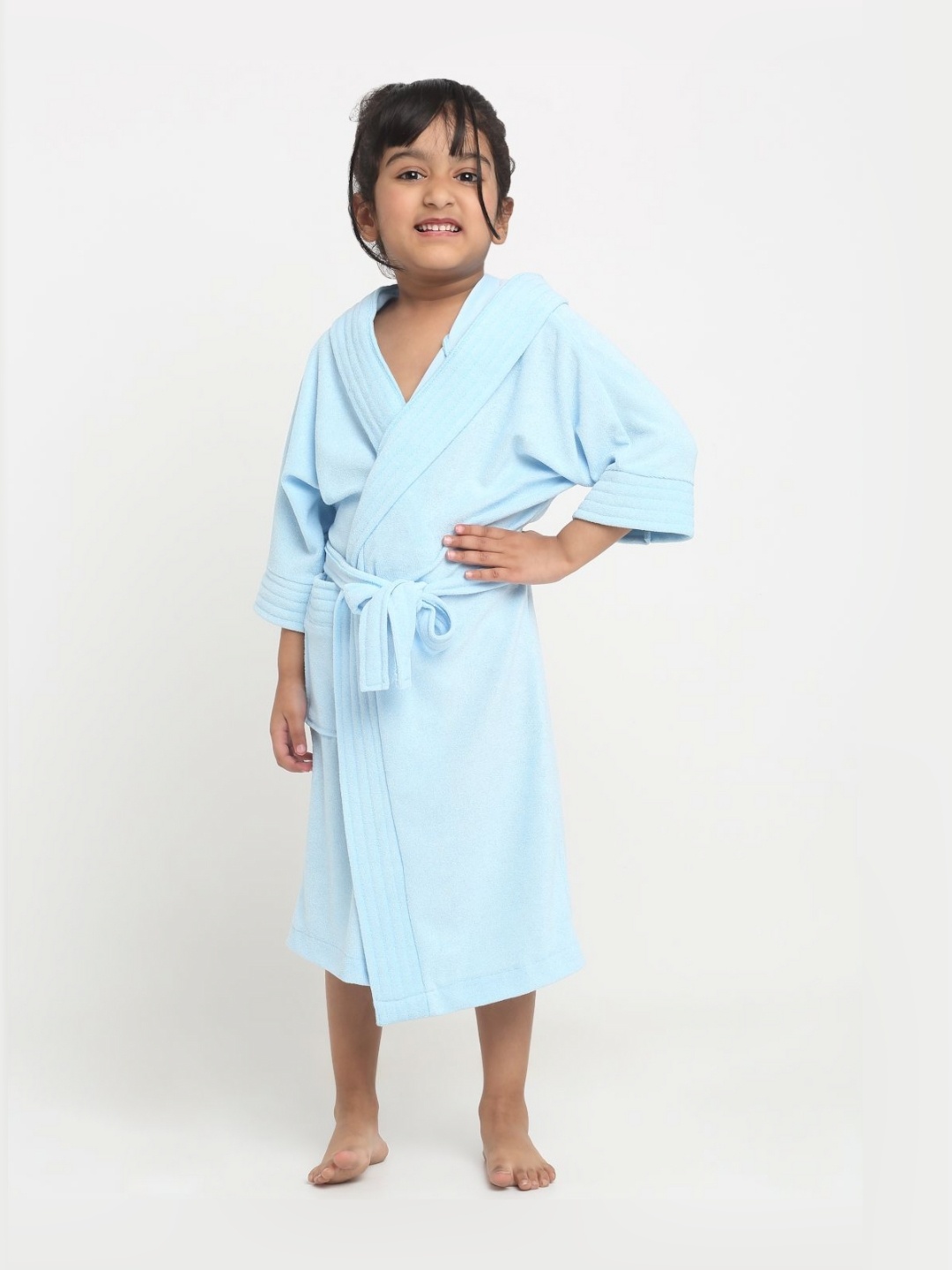 

Creeva Kids Blue Shawl Collar Bath Robe